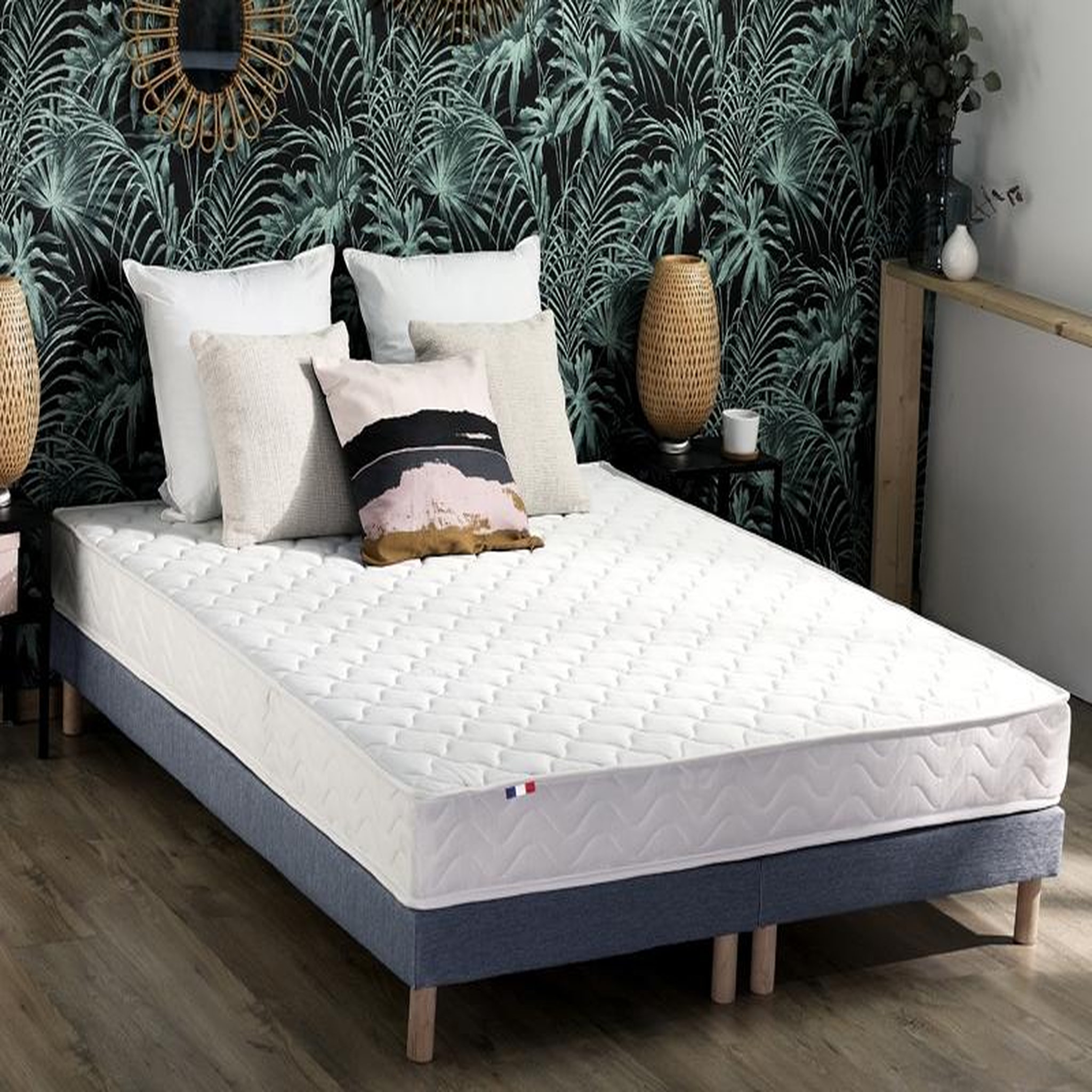 Voir la diapositive 1 : Matelas mousse 160x200cm accueil latex ANNA 
