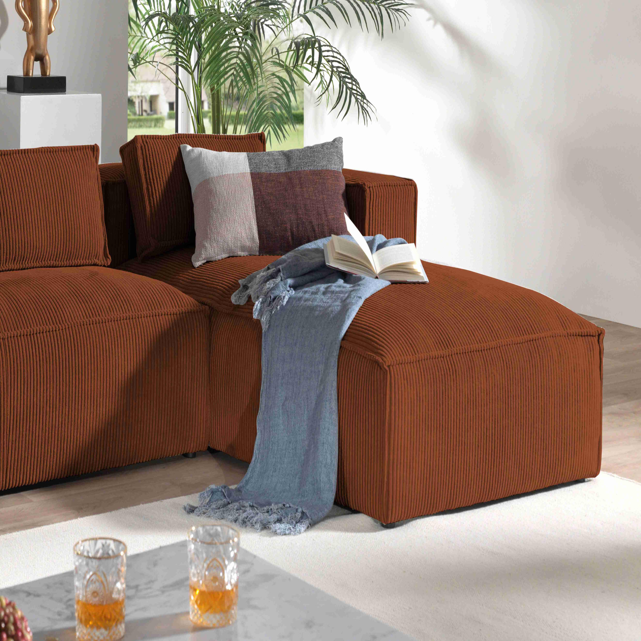 Voir la diapositive 3 : LISA DESIGN Stella - canapé d'angle - en velours côtelé - 4 places -style contemporain - droit