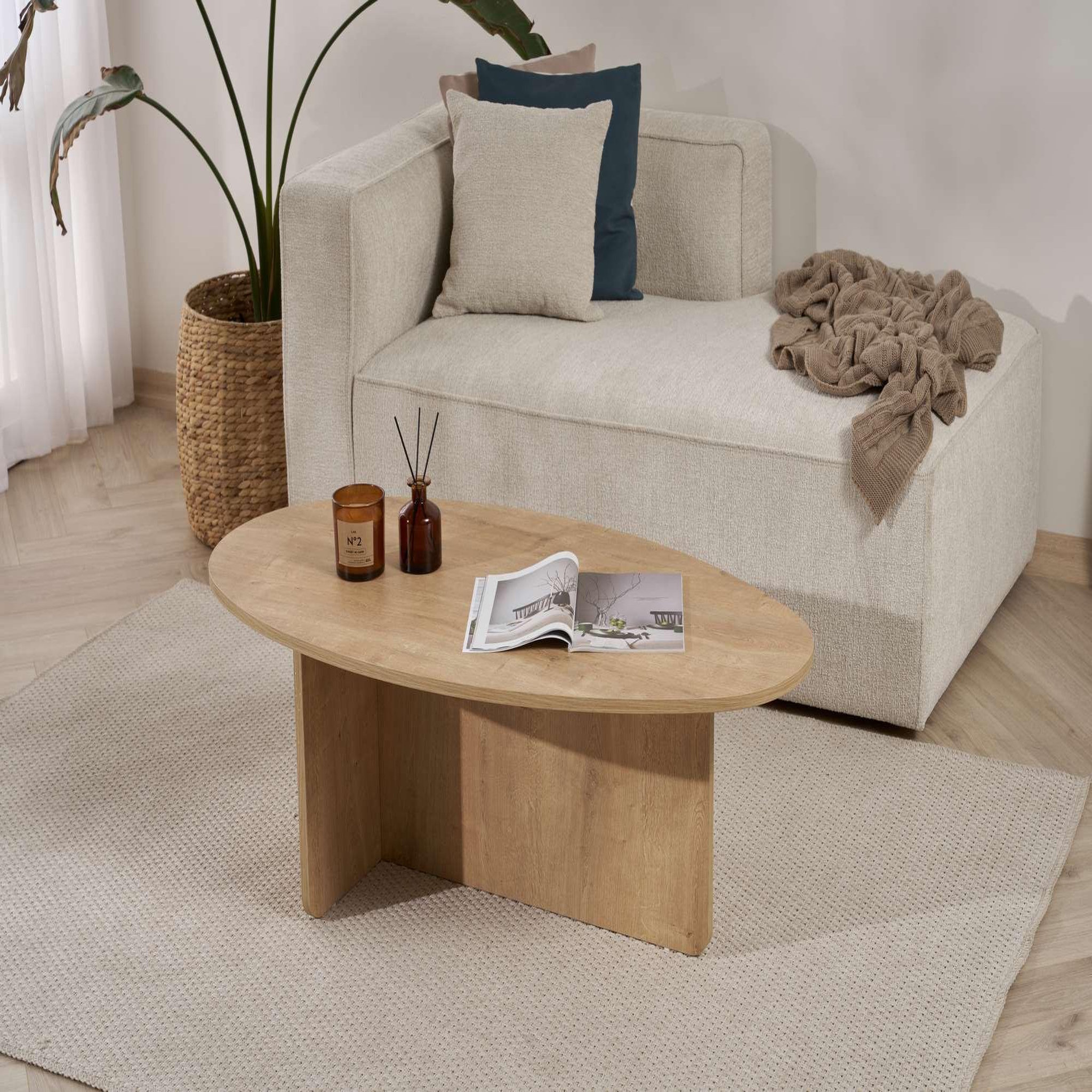 Voir la diapositive 2 : Habitat et Jardin Table basse en bois  orba  - 120 x 65 x 40 cm - chêne