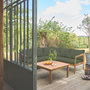 Voir la diapositive 3 : SWEEEK Salon de jardin d'angle en acacia 5 places LOBERIA CORNER, table carrée