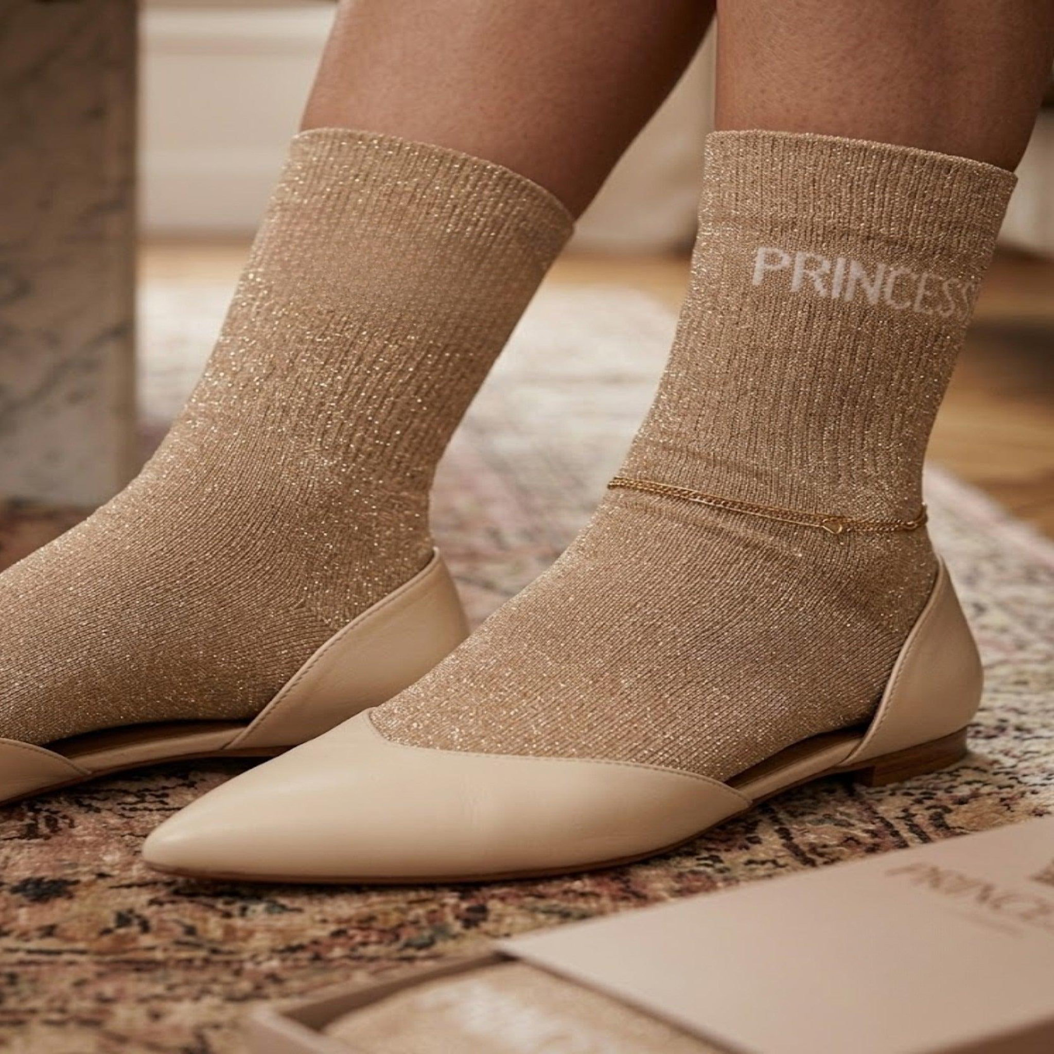 Voir la diapositive 2 : LE BAR A CHAUSSETTES Chaussettes femme à paillettes lbc - princesse