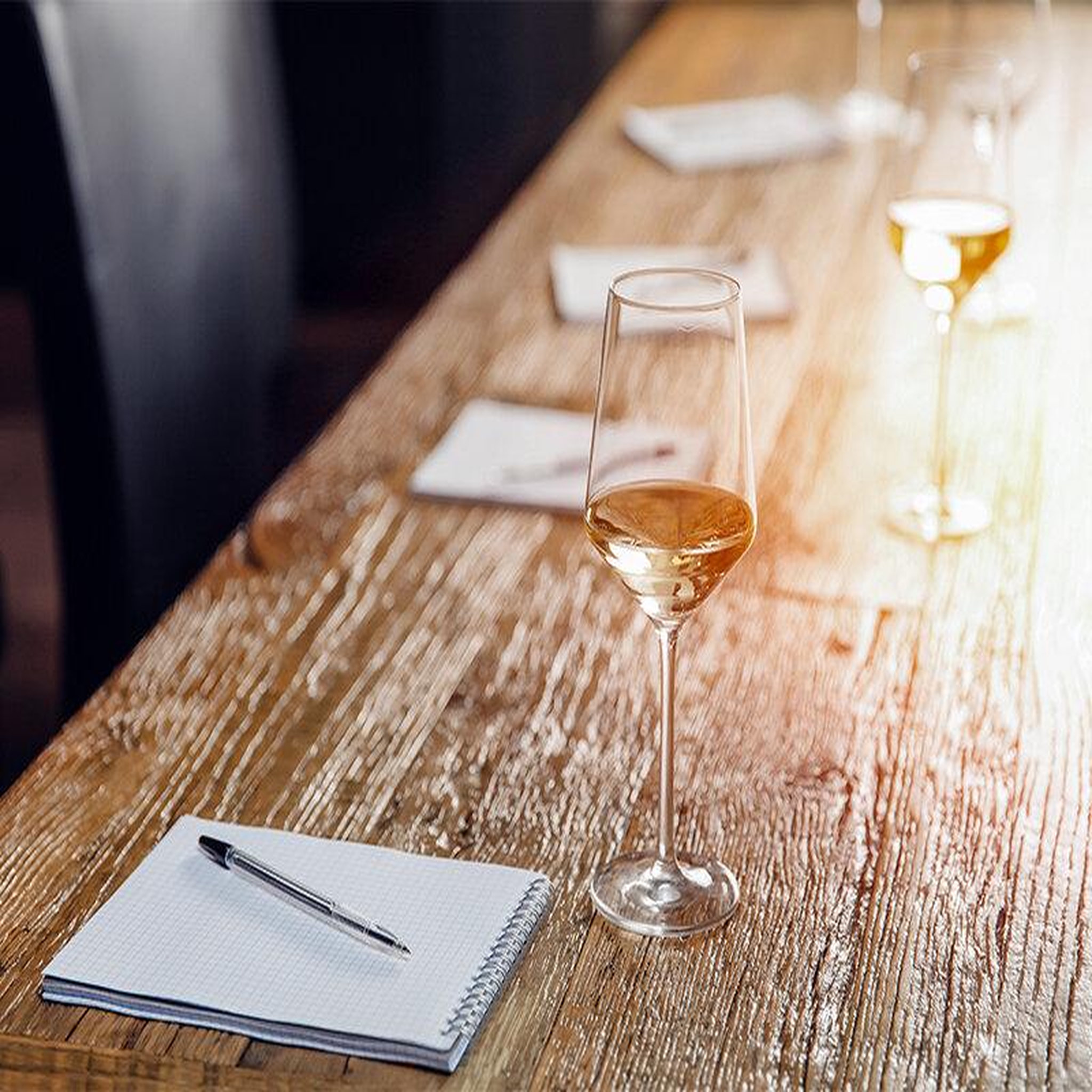Voir la diapositive 2 : Smartbox Coffret cadeau fête des pères : pause œnologique pour un épicurien - coffret cadeau gastronomie