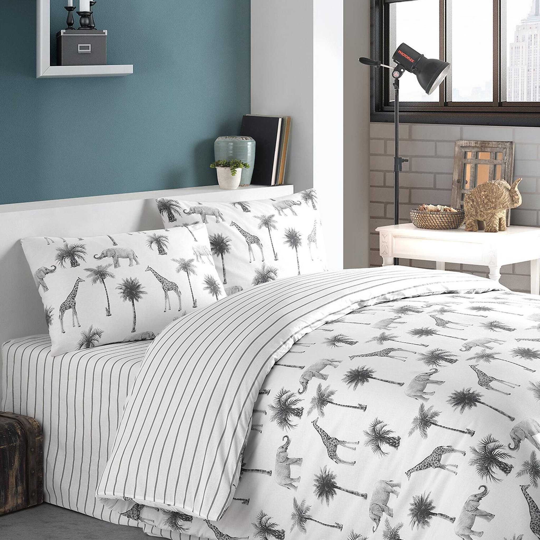 Home collection Parure housse de couette 3 pcs 240x220 cm 100% coton 57 fils imprimé. Jungle