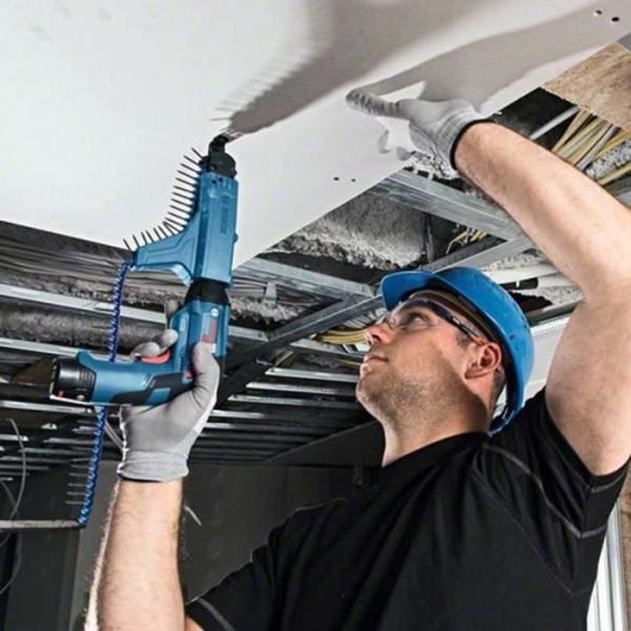 Voir la diapositive 3 : Bosch Professional Bosch gtb 12v-11 (corps seul carton)
