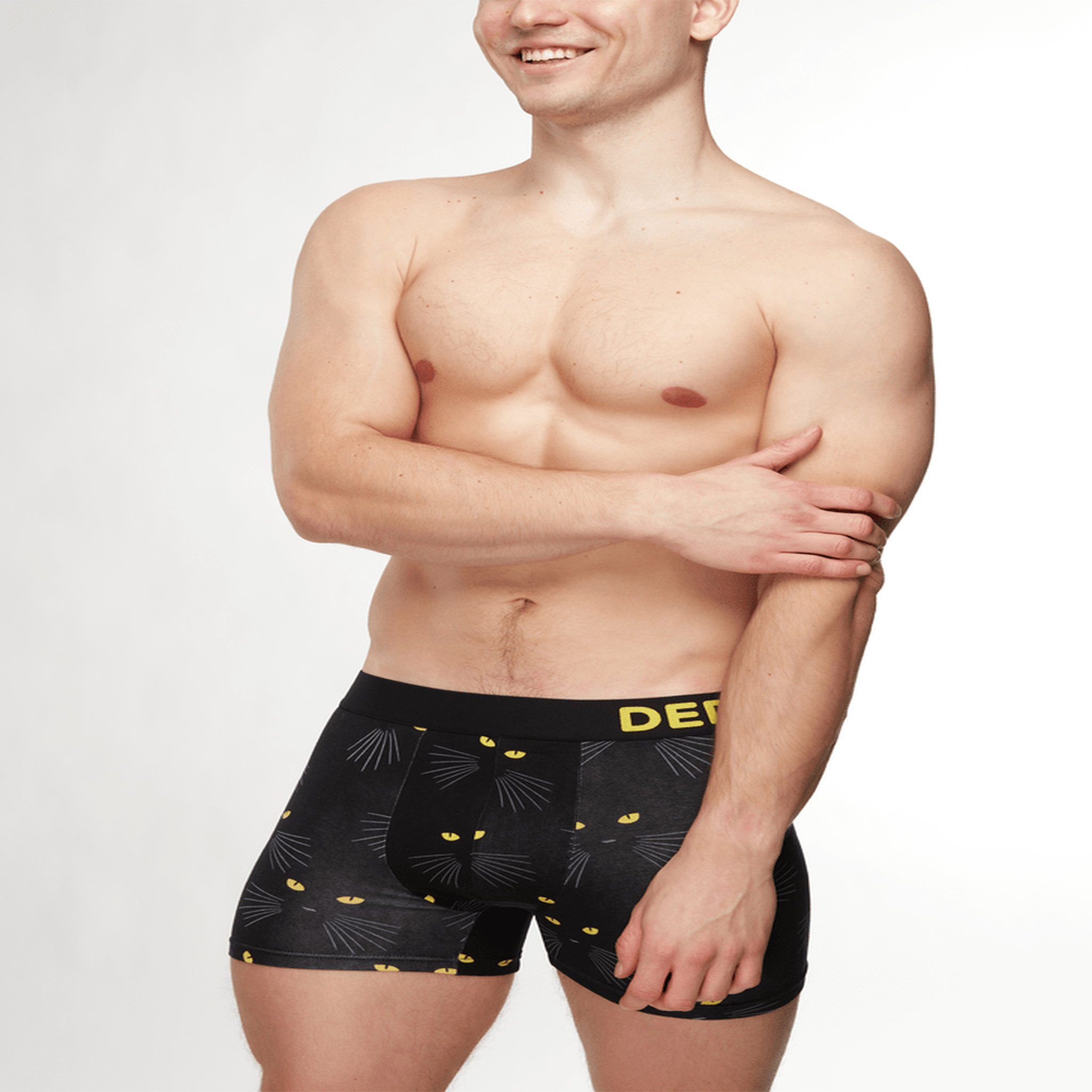 Voir la diapositive 2 : DEDOLES Boxer homme les yeux de chat