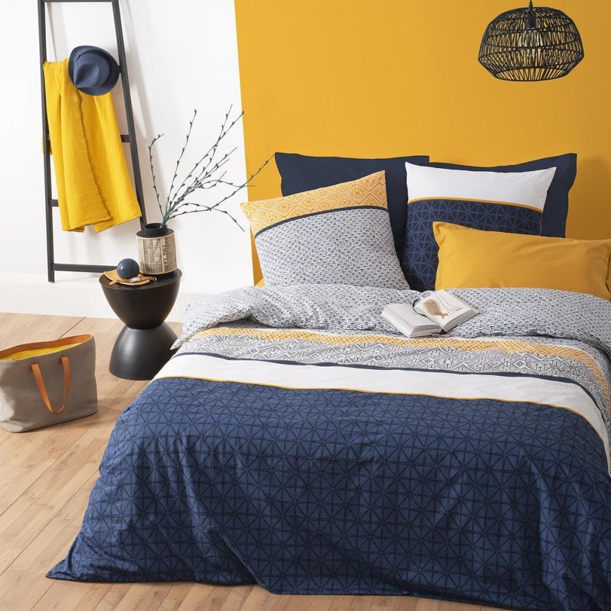 ATMOSPHERA Housse de couette 240x260 Rayures ethniques bleu + 2 taies 100% coton 57 fils
