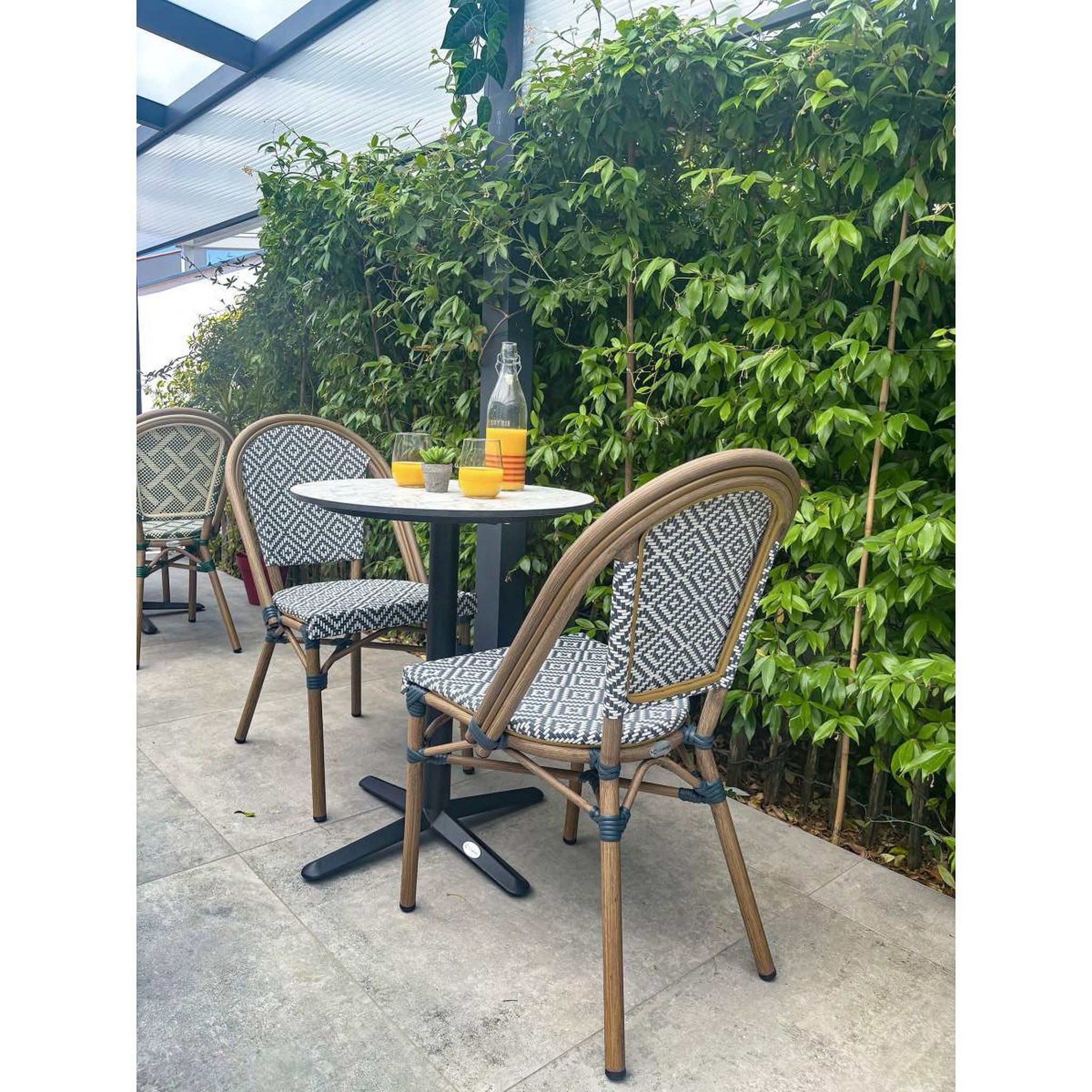 Voir la diapositive 4 : Paris Prix Ensemble table de jardin & 2 chaises  bistro  60cm bleu