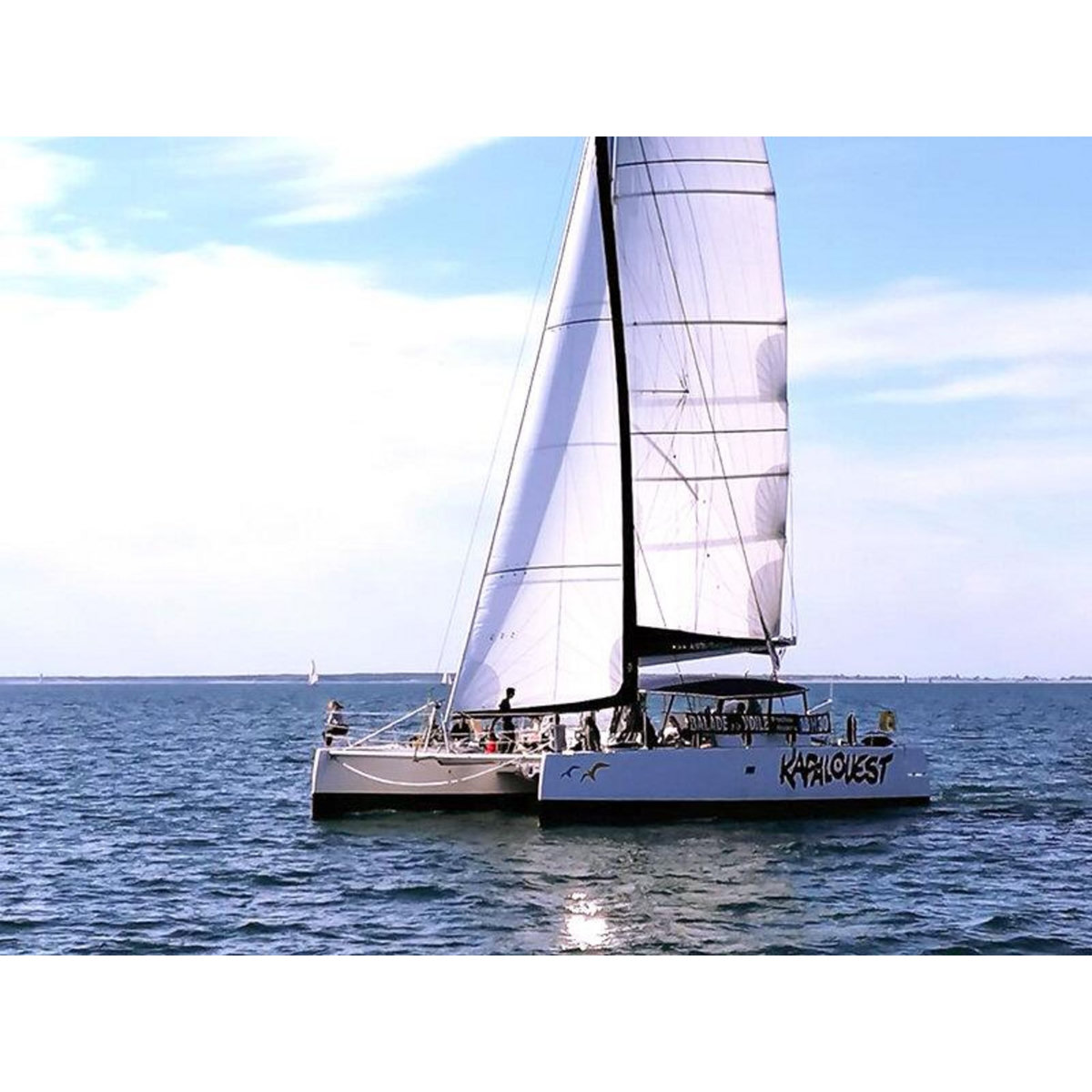 Smartbox Cap vers Fort Boyard : balade en catamaran de 4h pour 2 personnes - Coffret Cadeau Sport & Aventure