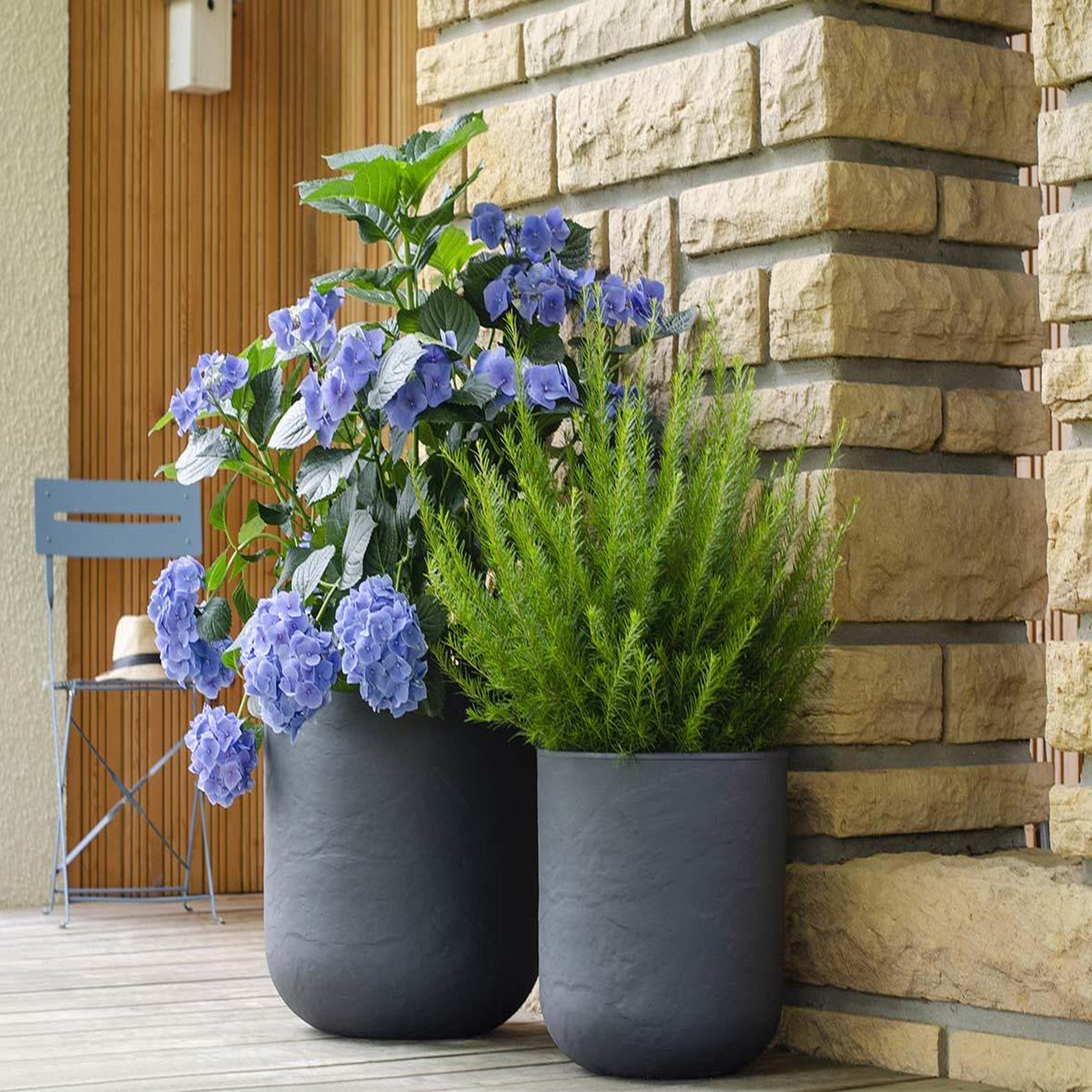 Voir la diapositive 2 : Eda Pot de fleurs rond en plastique Volcania UP anthracite - Ø 50 cm - Eda