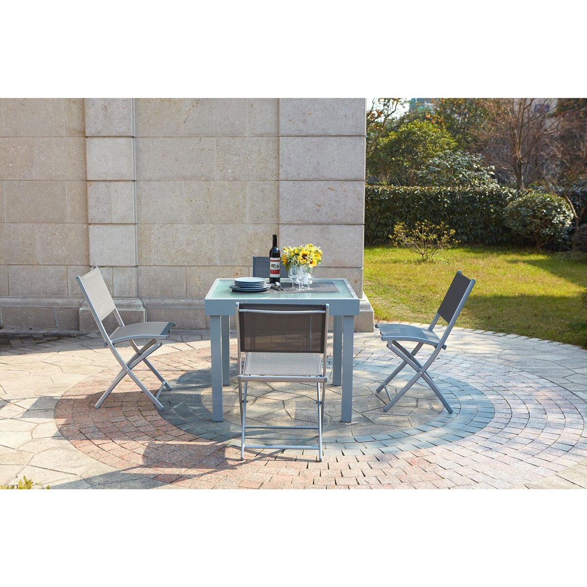 CONCEPT USINE Table de jardin extensible 8 places et 4 chaises MOLVINA