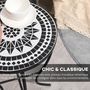 Voir la diapositive 4 : OUTSUNNY Table ronde style fer forgé bistro plateau mosaïque céramique métal époxy anticorrosion noir blanc