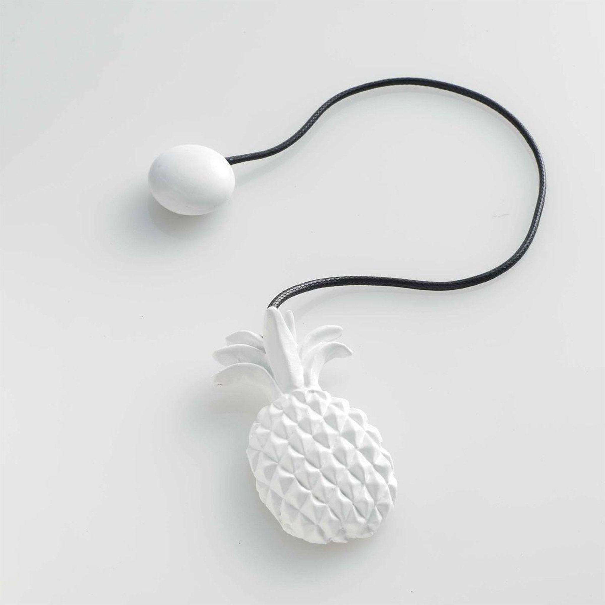 Voir la diapositive 2 : Douceur d'Intérieur Embrasse de rideau aimantée  lewis  42cm blanc