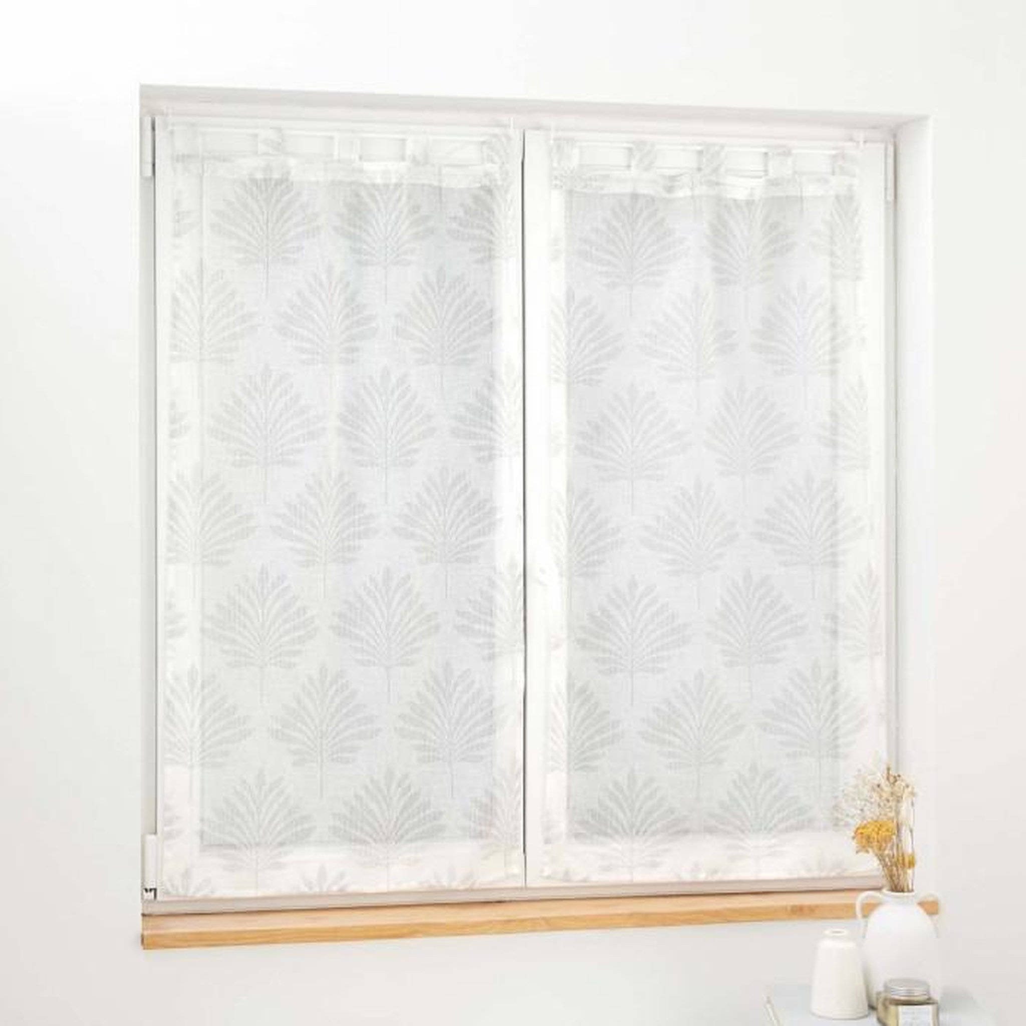 Voir la diapositive 1 : Paris Prix Paire de Voilages  Levita  60x120cm Blanc