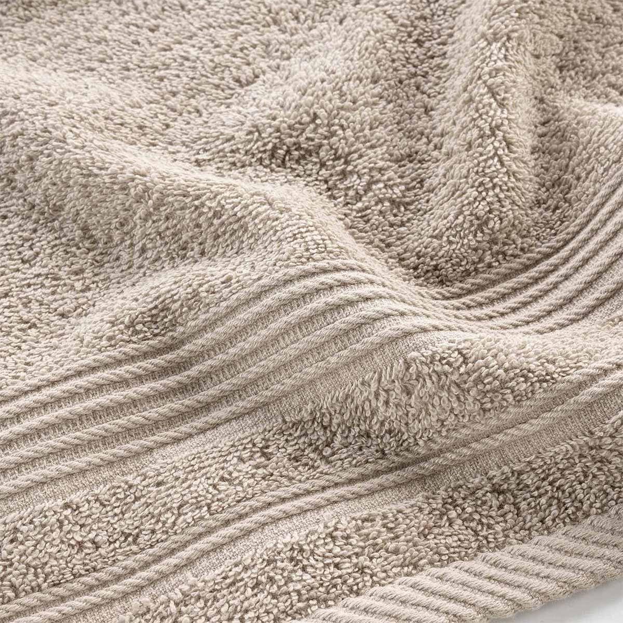 Voir la diapositive 2 : Douceur d'Intérieur Serviette d'invité  tendresse  30x50cm taupe
