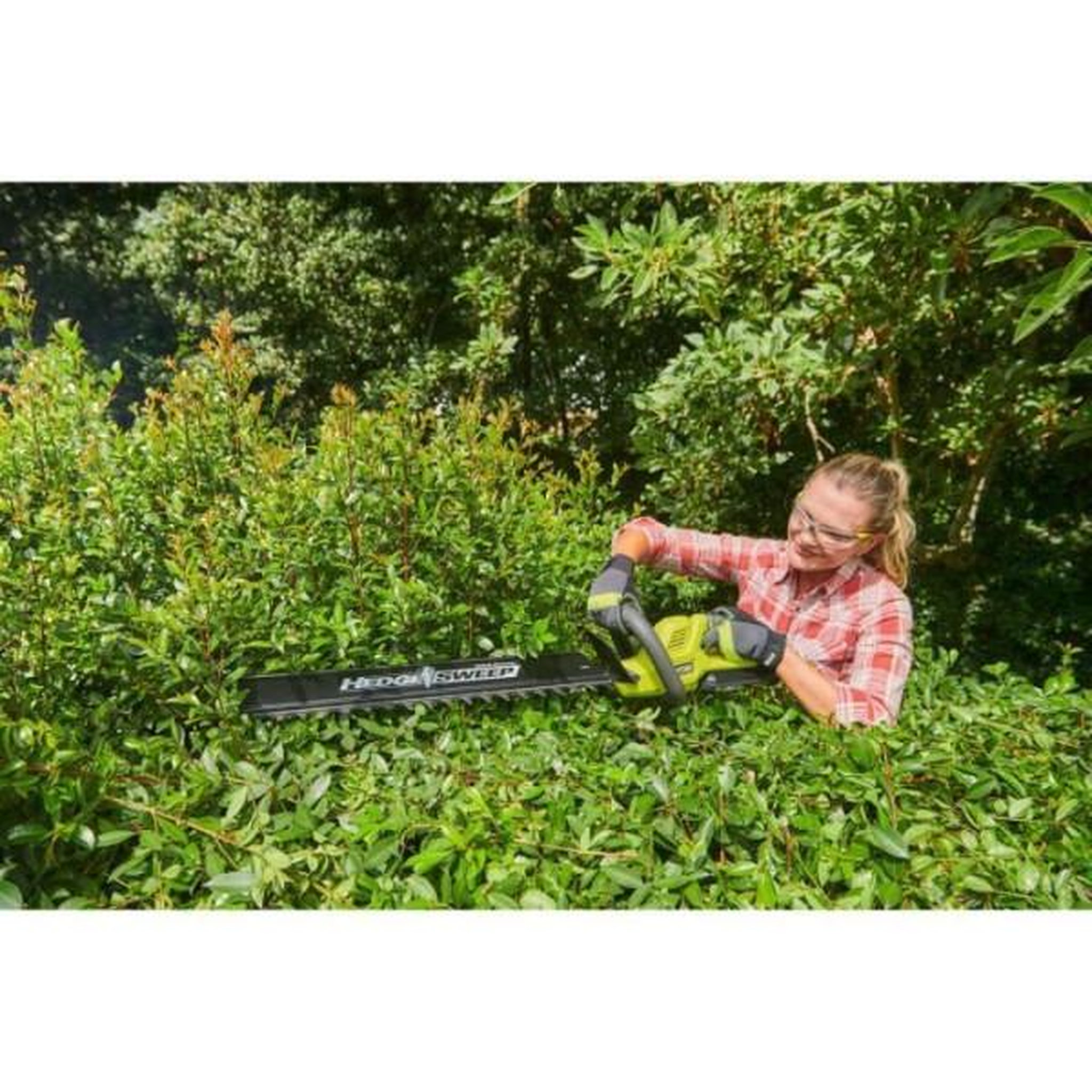 Voir la diapositive 4 : Ryobi Taille-haies - RYOBI - 36 V - Lames 60 cm - Ecartement 26 mm - Fonction scie - 1 batterie lithium+ 36V 2,0 Ah et 1 chargeur 1,7