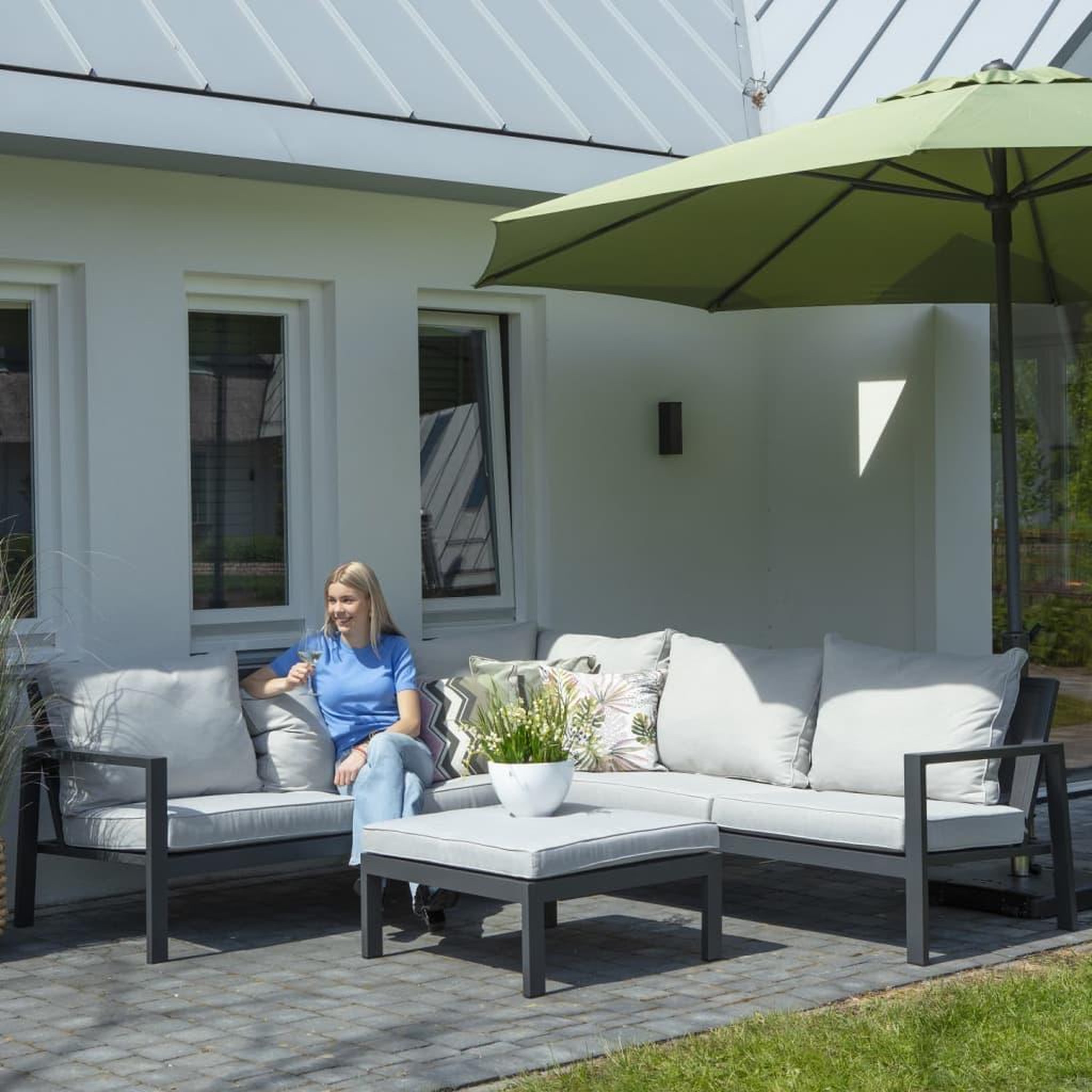 Voir la diapositive 5 : MADISON Madison Housse de meubles d'exterieur 270 x 270 x 70 cm Gris