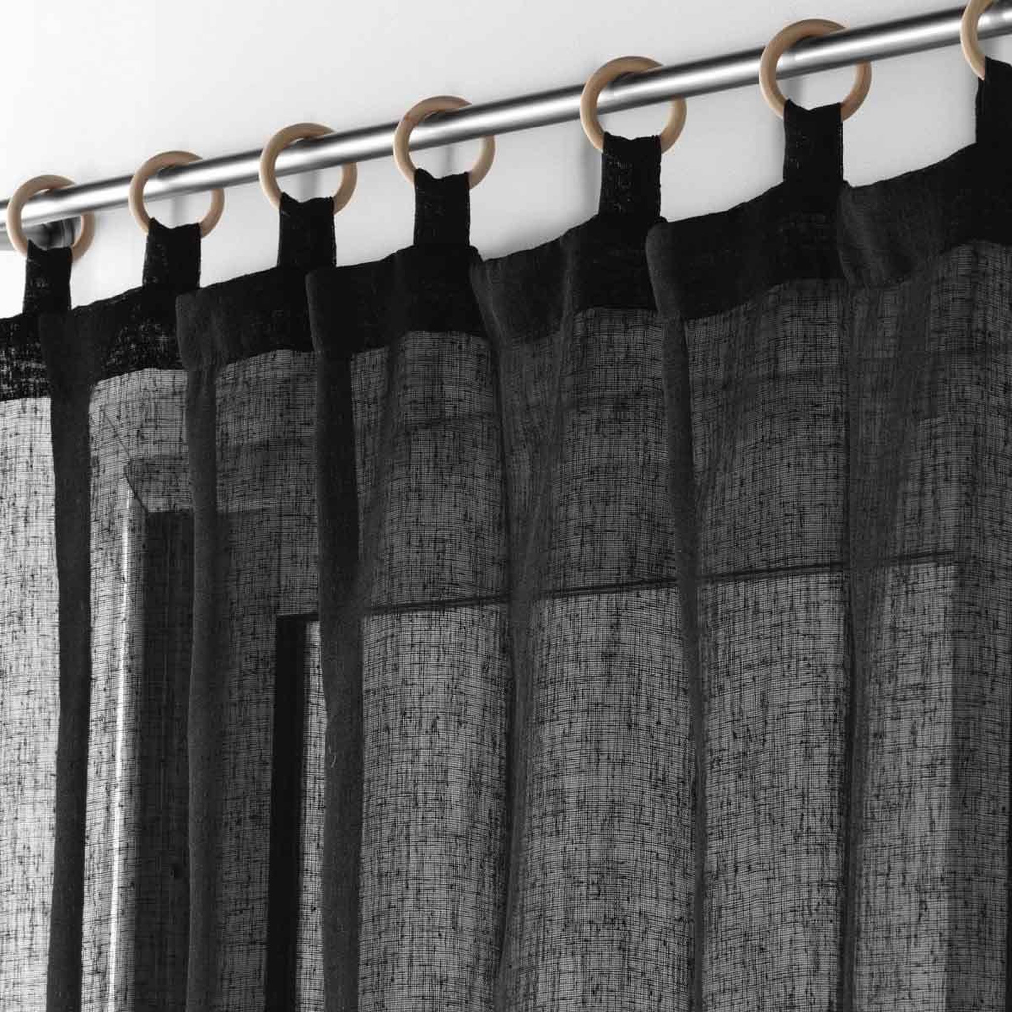 Voir la diapositive 2 : Douceur d'Intérieur Rideau voilage à œillets  minalisa  140x240cm noir