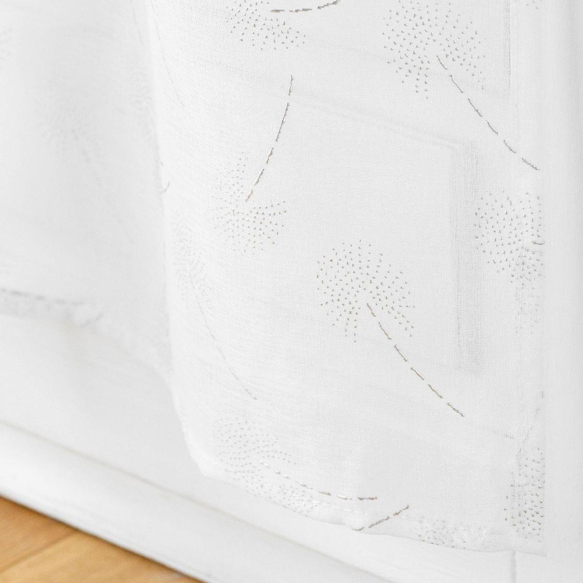 Voir la diapositive 3 : Douceur d'Intérieur Paire de voilages passe-tringle  dalya  70x200cm blanc