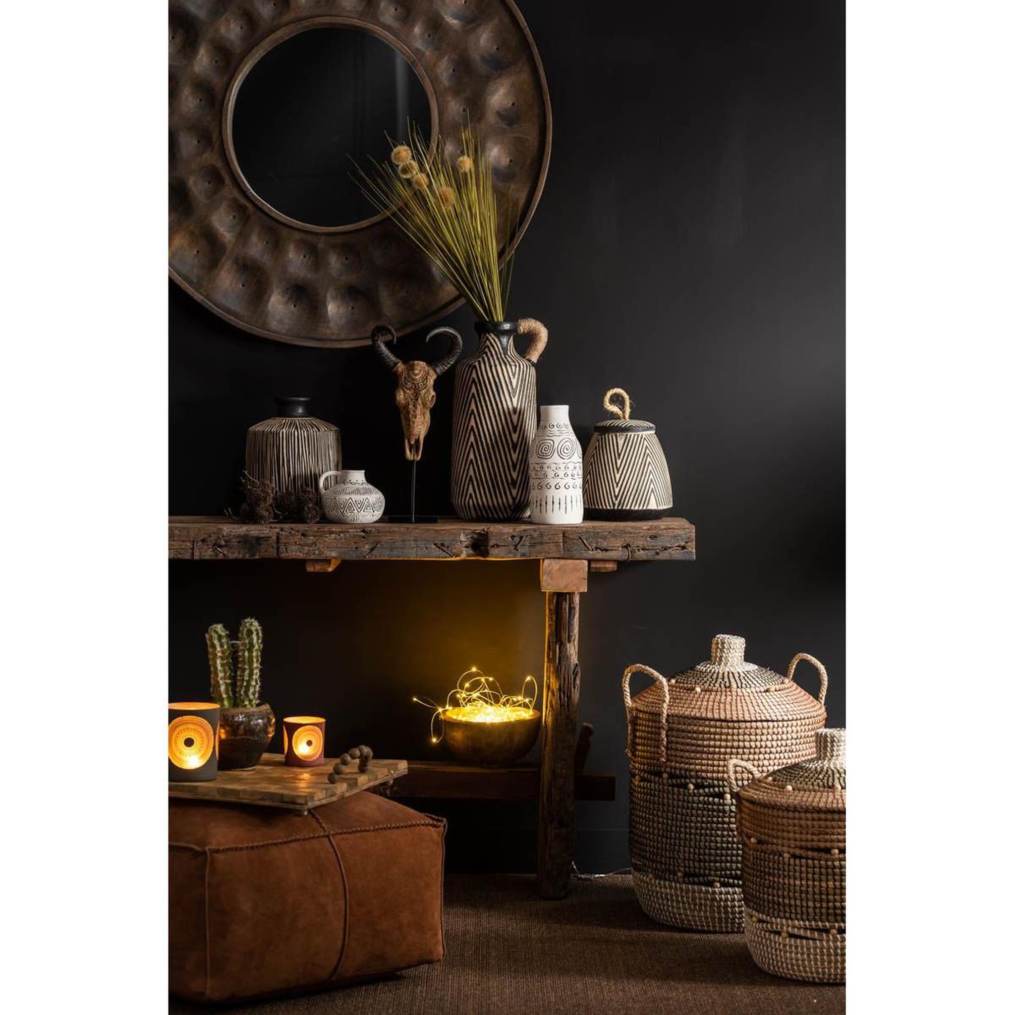 Voir la diapositive 4 : J-LINE Console vintage en bois  perceval  150cm marron