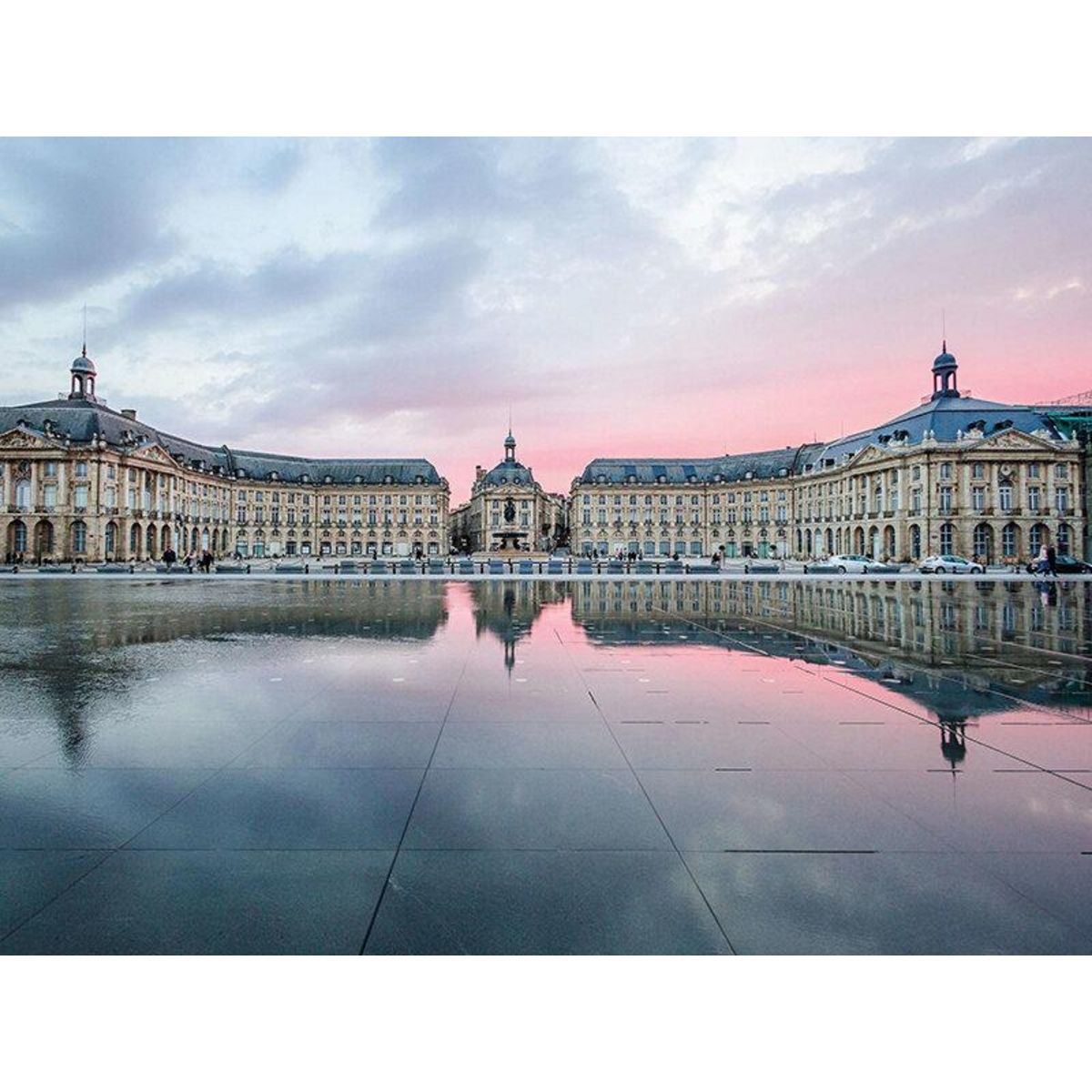 Smartbox Coffret cadeau Saint-Valentin : un séjour romantique à Bordeaux - Coffret Cadeau Séjour