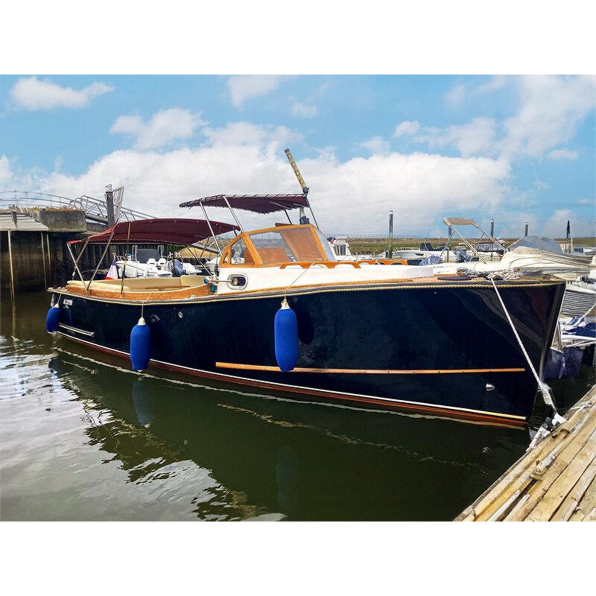 Smartbox 2 jours en studio avec balade en bateau près d'Arcachon - Coffret Cadeau Séjour