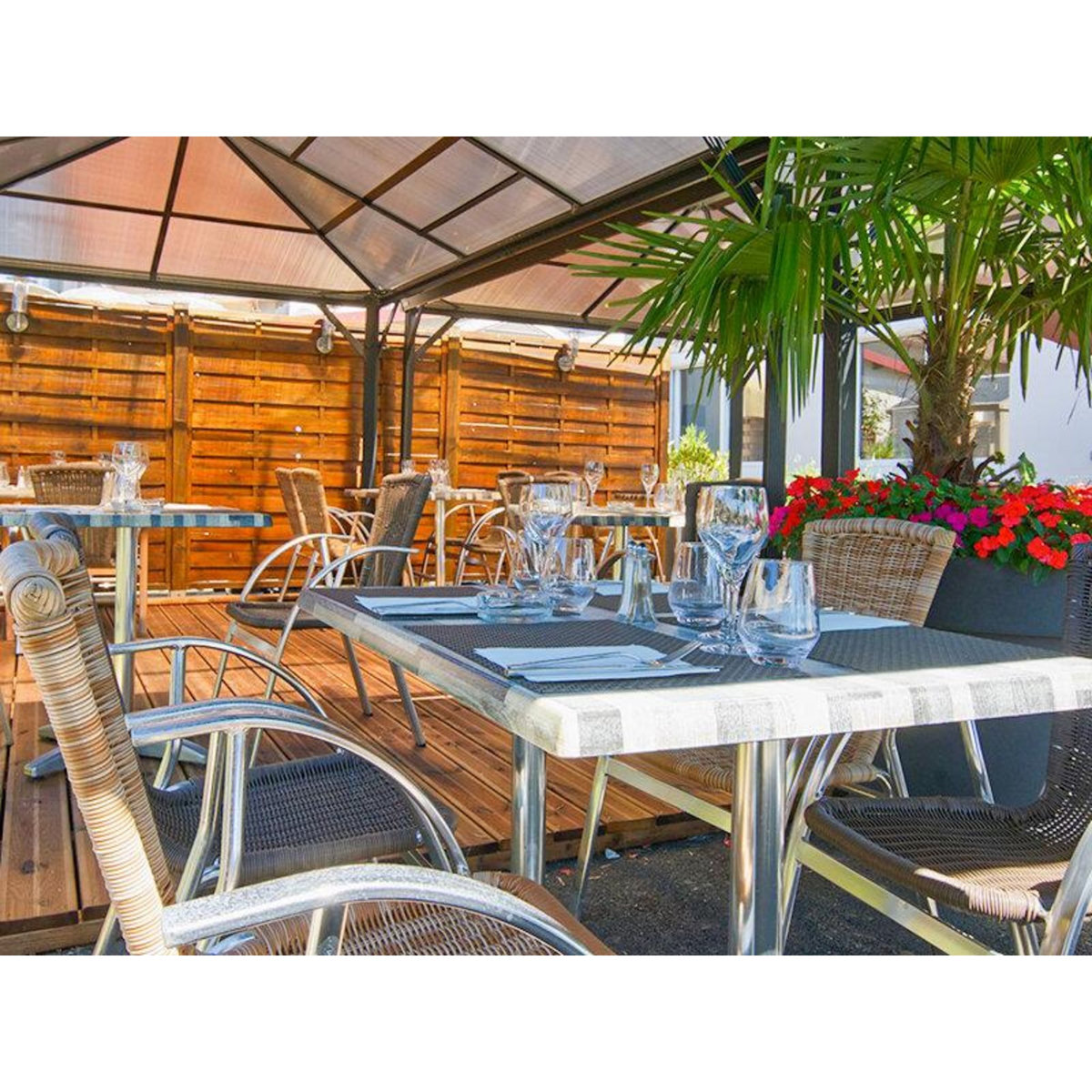 Smartbox Escapade de 3 jours avec dîner dans un hôtel près de Vichy - Coffret Cadeau Séjour