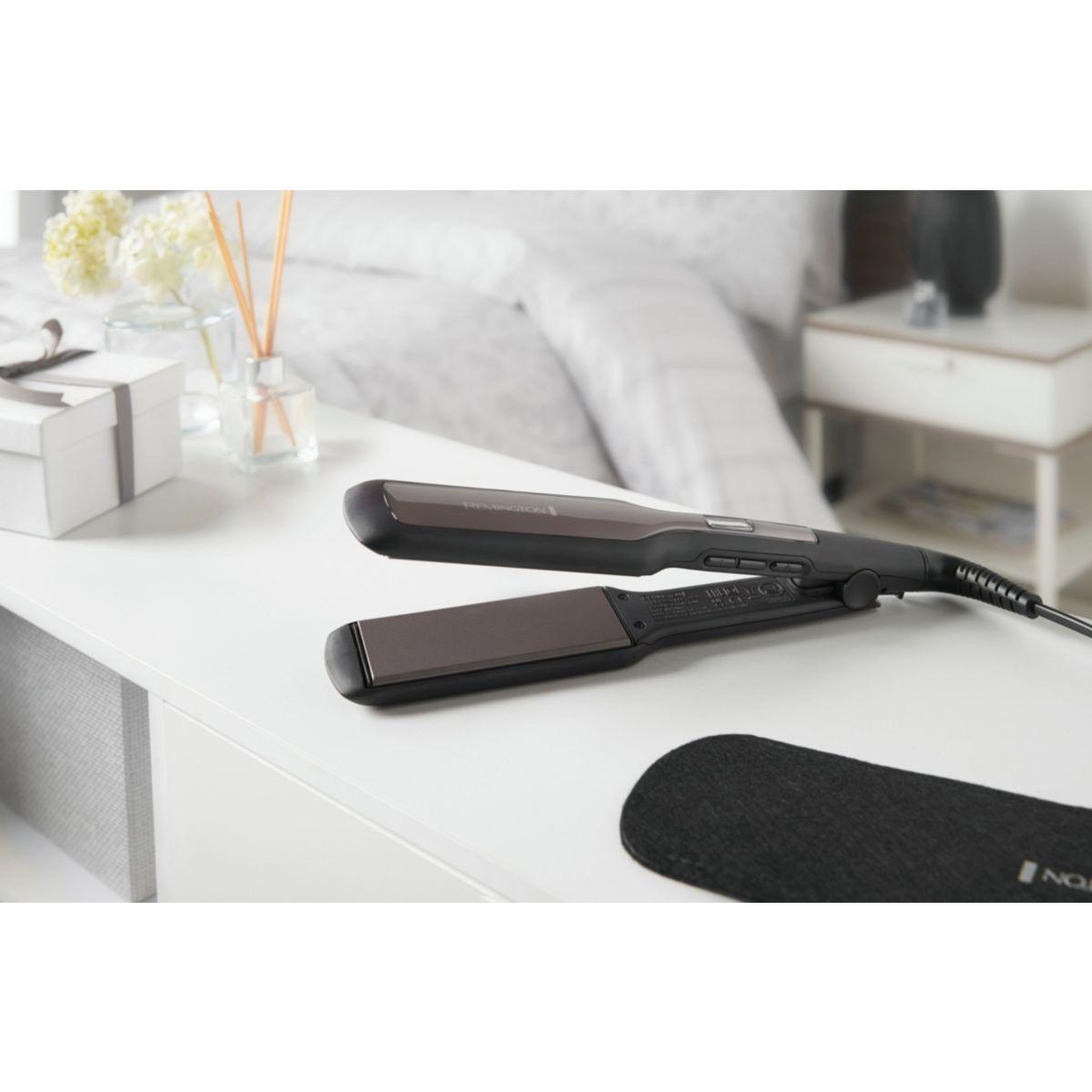 Voir la diapositive 3 : REMINGTON Lisseur S5525