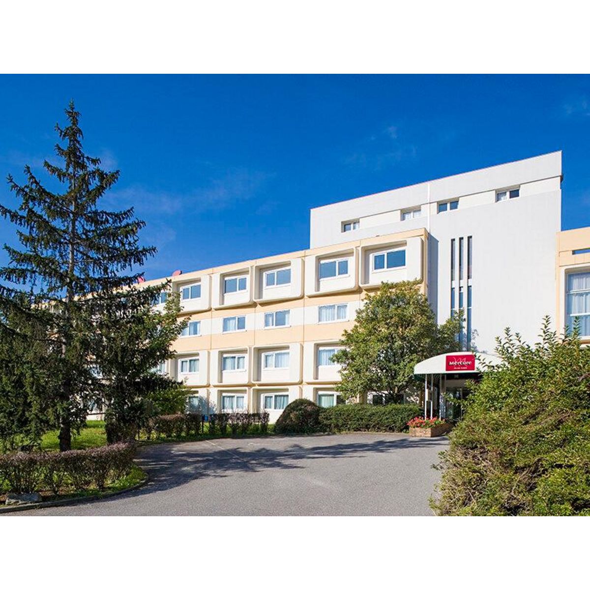 Smartbox Séjour de 2 jours en hôtel 4* Mercure Annemasse Porte de Genève avec cocktail - Coffret Cadeau Séjour