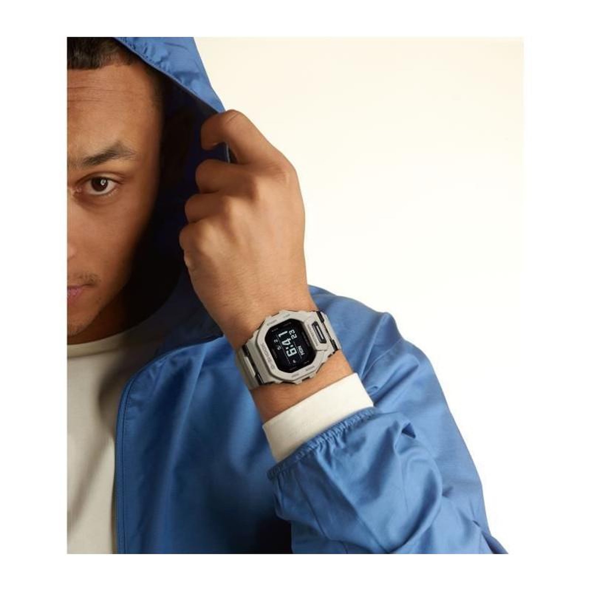 Voir la diapositive 2 : CASIO Montre - CASIO - G-Shock Sport - GBD-200UU-9ER - Blanc cassé