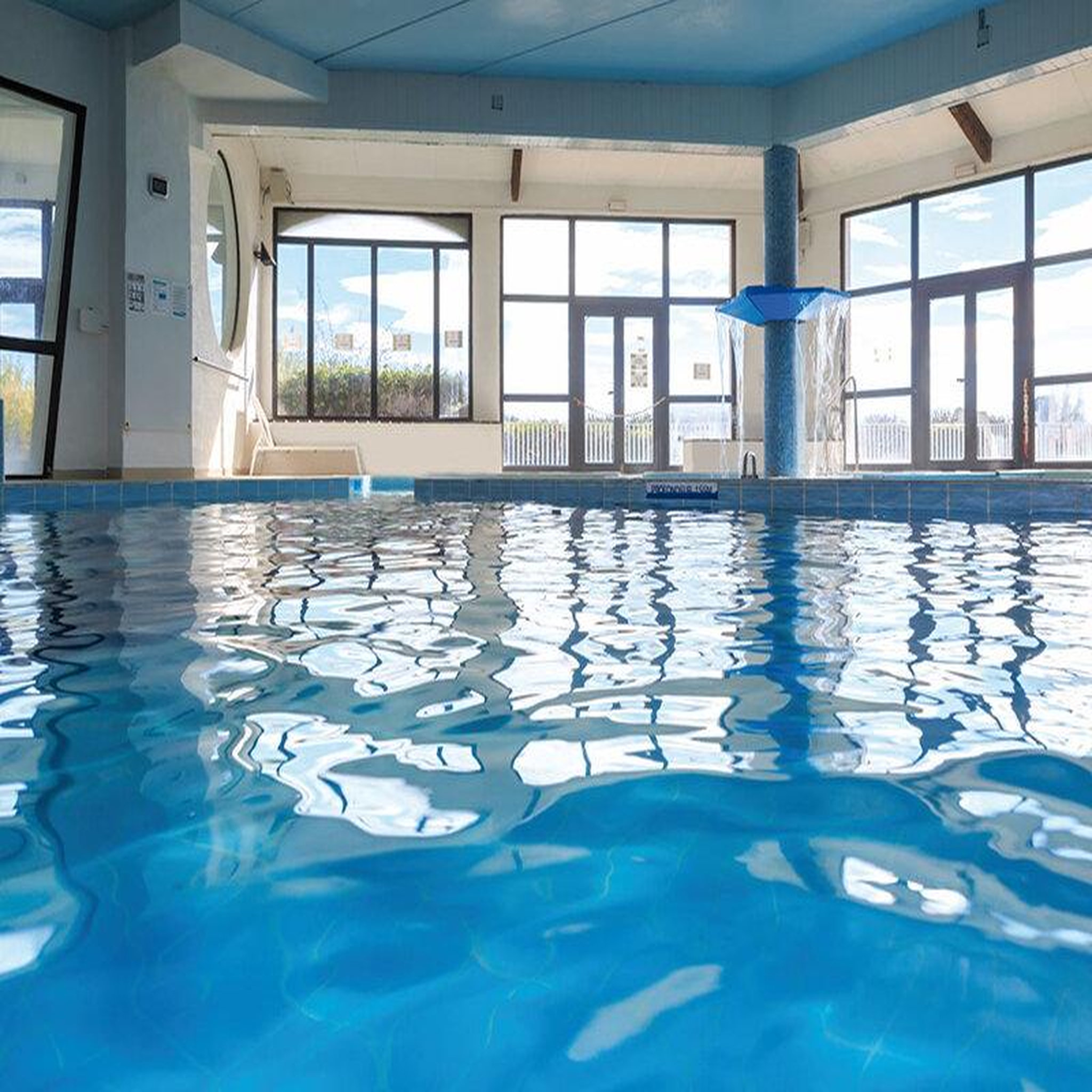 Voir la diapositive 3 : Smartbox 2 jours de thalasso en camargue - coffret cadeau séjour