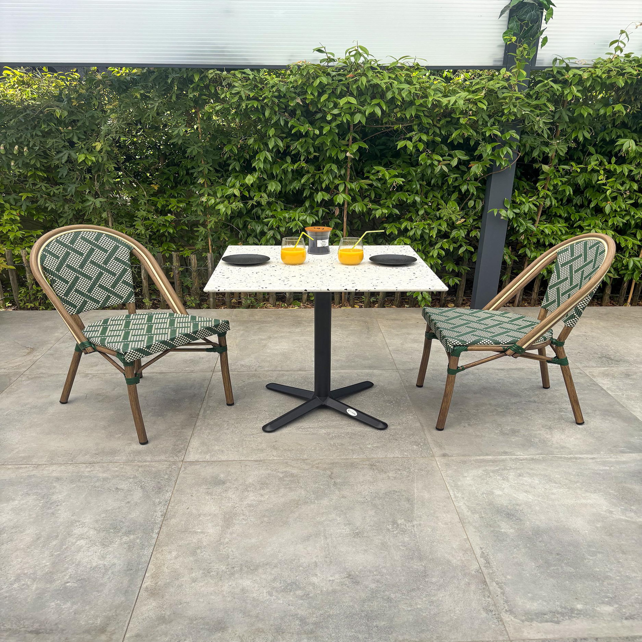 Voir la diapositive 2 : DCB GARDEN Ensemble repas de jardin en acier et plateau terrazzo (2 places)