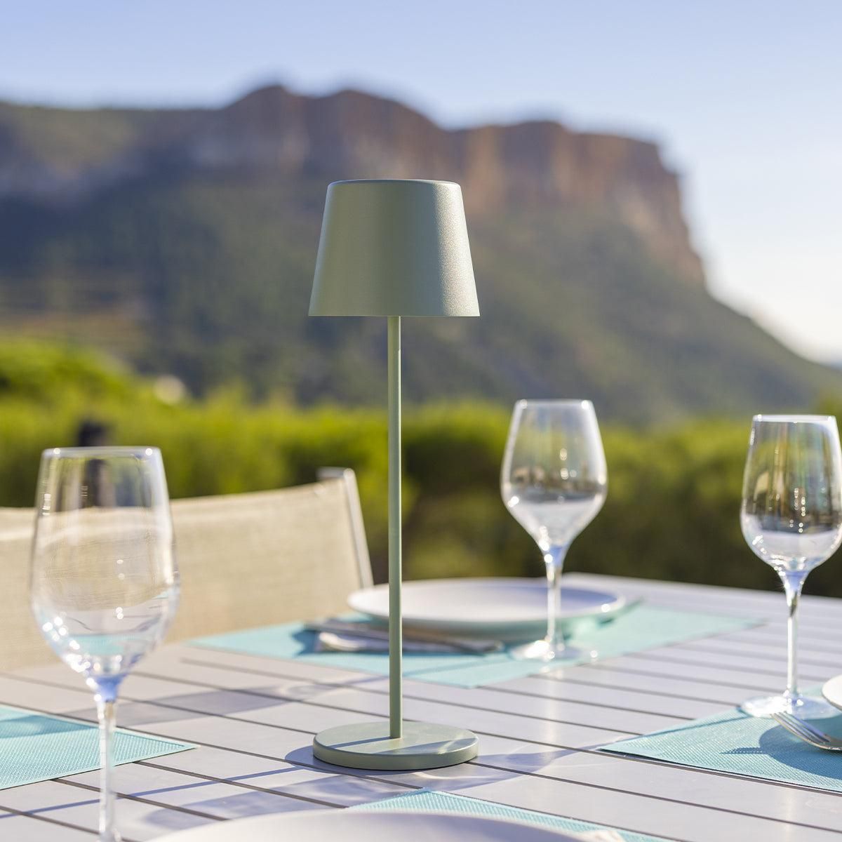 Lumisky Lampe de table sans fil LED KELLY Vert Metal H38CM