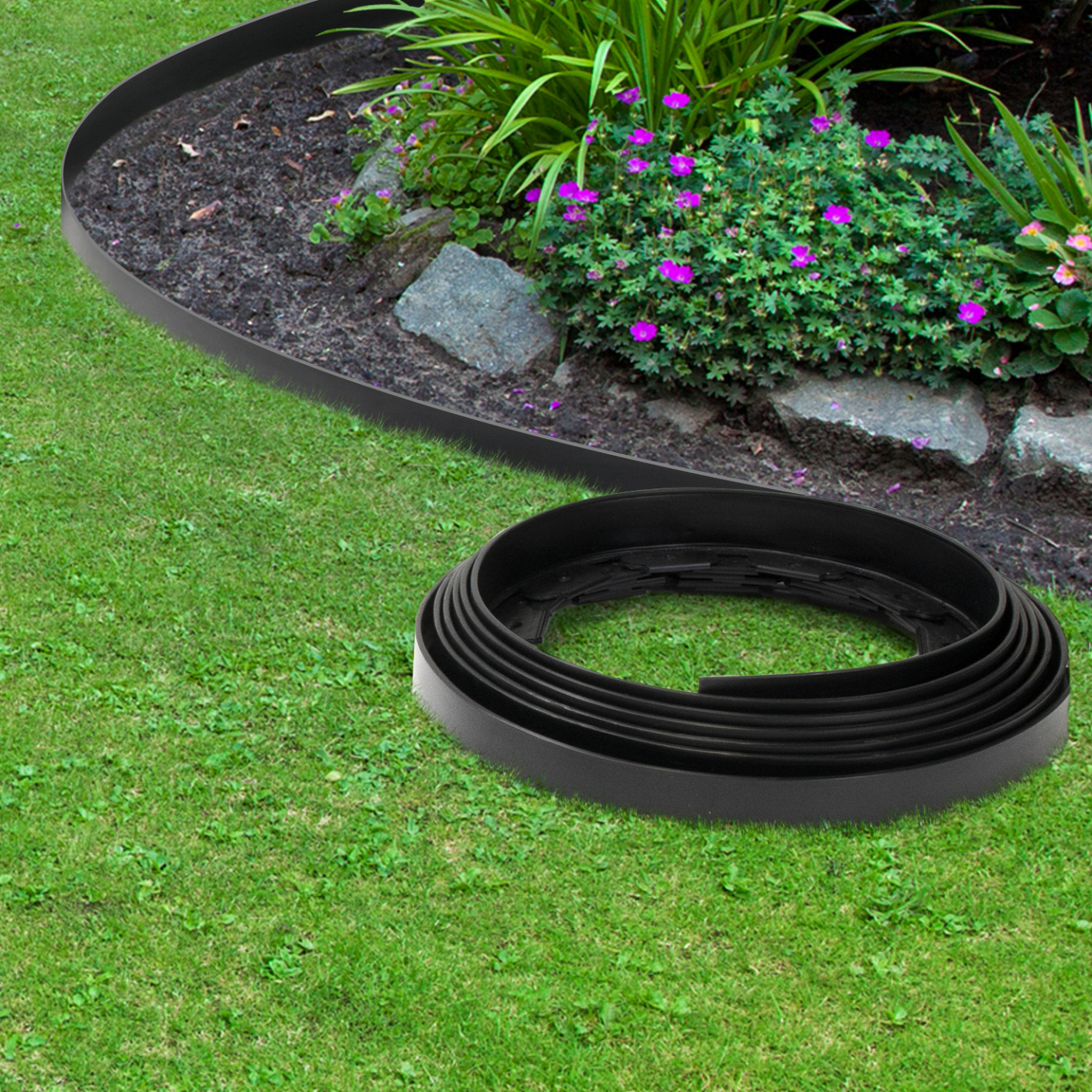 Voir la diapositive 2 : ID MARKET Bordurette de jardin flexible 10 m noire hauteur 5 cm + 30 piquets