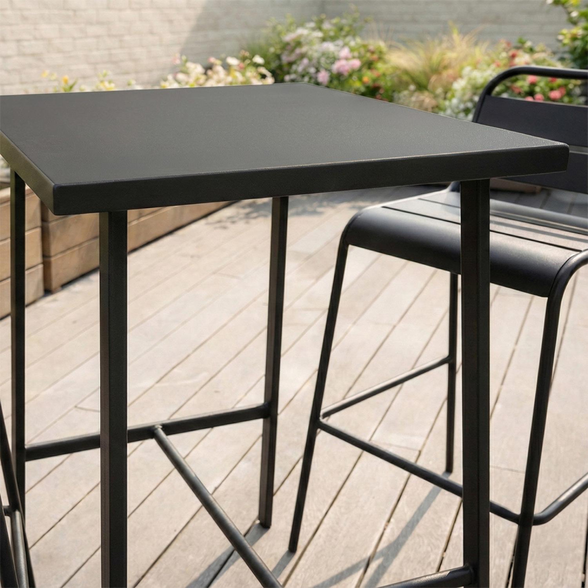 Voir la diapositive 5 : CONCEPT USINE Ensemble table de bar et 2 chaises hautes d'extérieur gris foncé bergame
