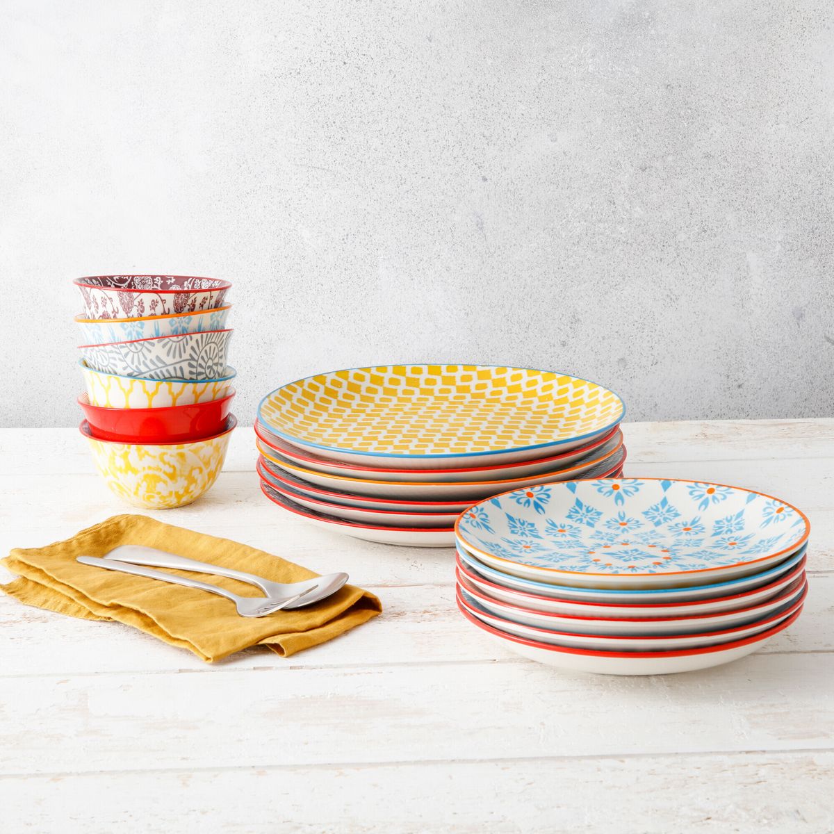 ARD TIME Service d'assiettes 18 pièces porcelaine SABAE