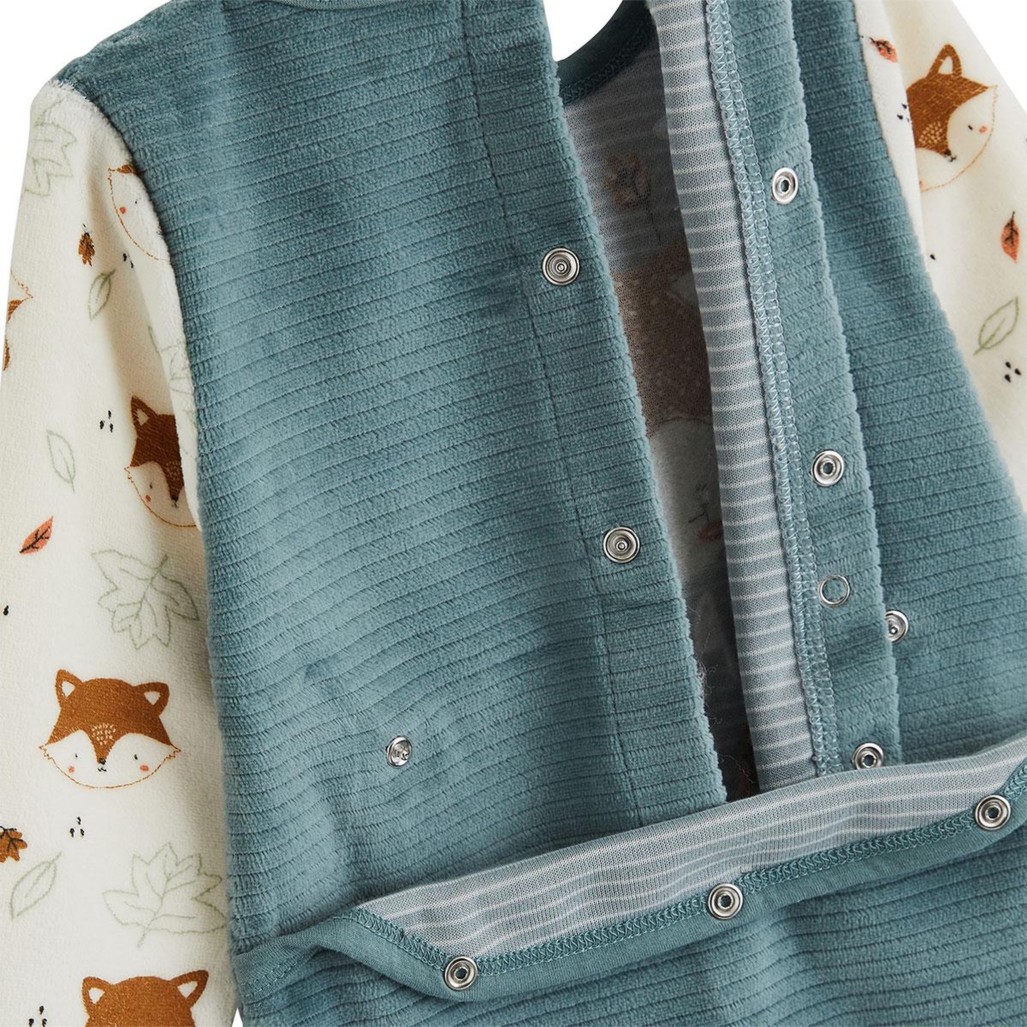 Voir la diapositive 4 : PETIT BEGUIN Pyjama bébé en velours ginkgo