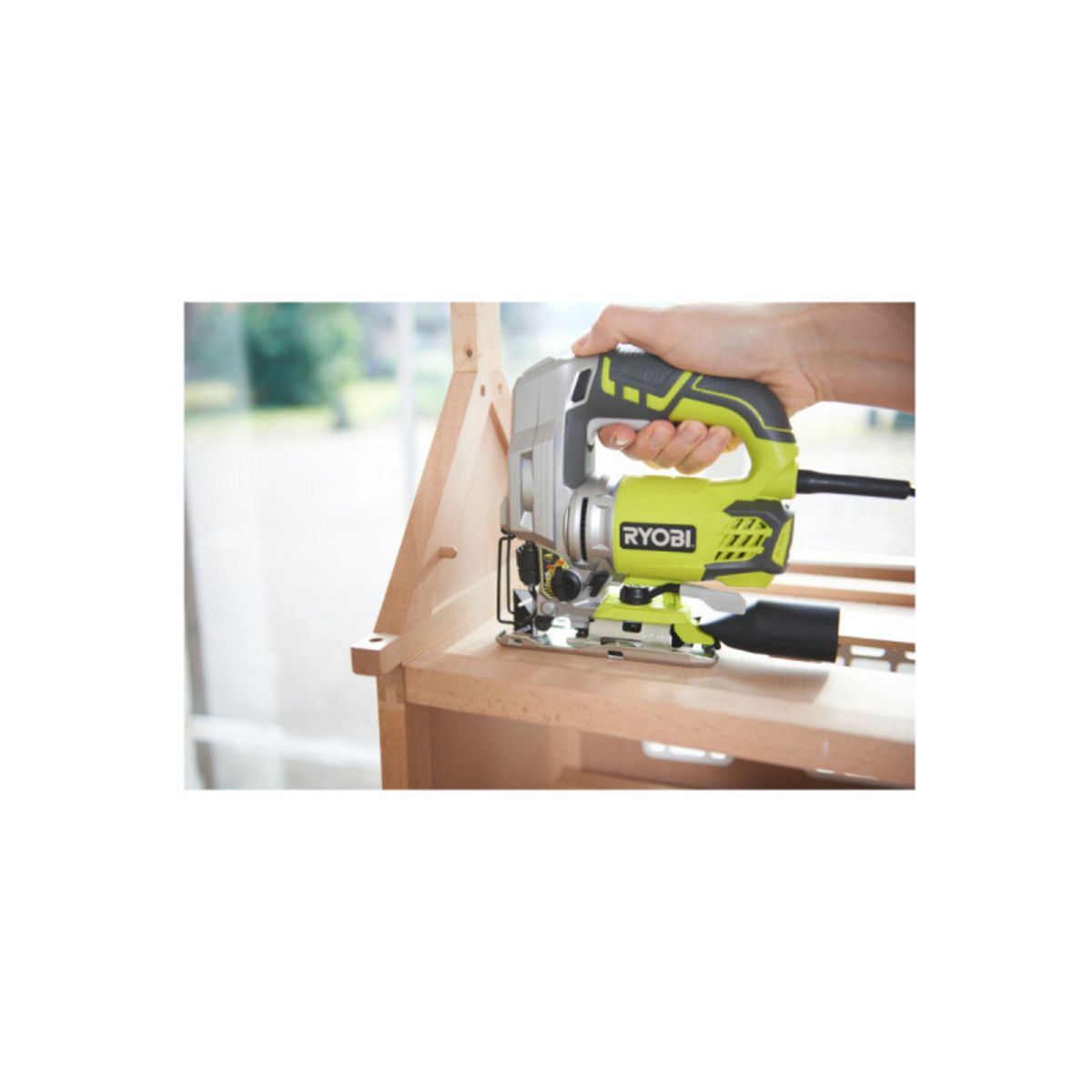 Ryobi Pack RYOBI Scie sauteuse pendulaire électrique 680W RJS1050-K - Coffret de 10 lames RAK10JSB