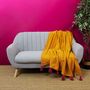 Voir la diapositive 2 : TOILINUX Jeté de canapé surpiqué avec pompons - 130 x 170 cm - Orange et rose