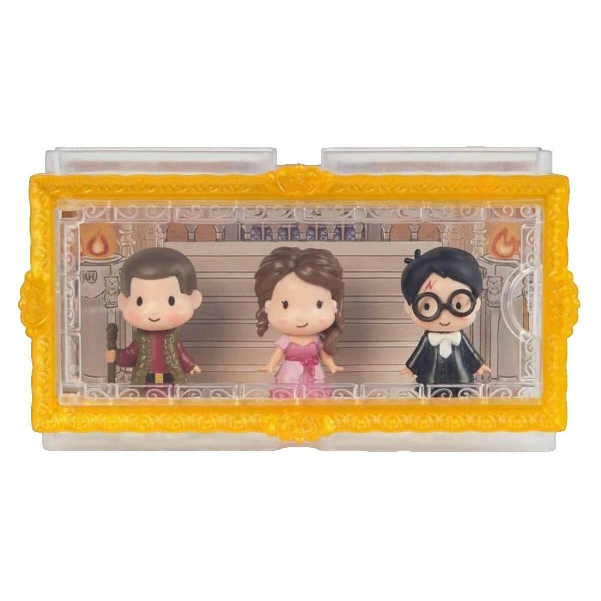 ASTER Figurine Aster Bal de Noël Moments Magiques Saison 4