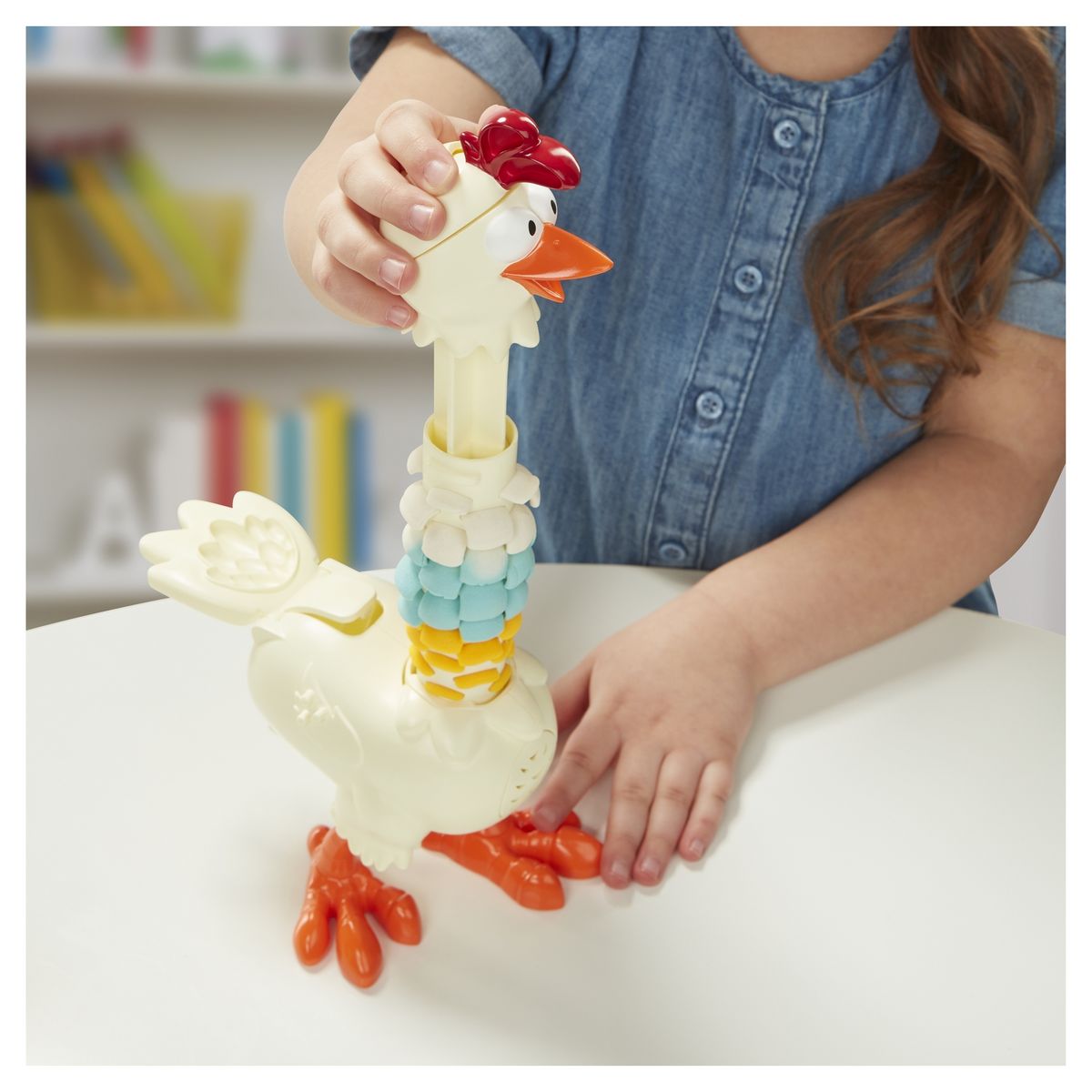 HASBRO Play-Doh Pâte à Modeler - Animal Crew Plumes en Folie