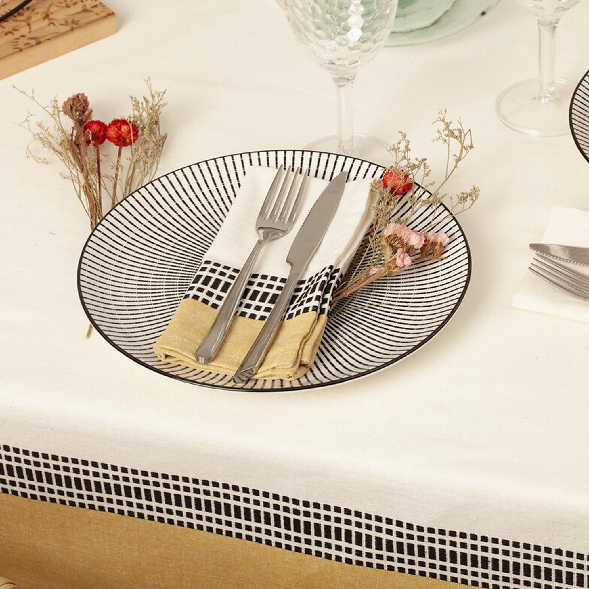 Voir la diapositive 2 : ATMOSPHERA Lot de 2 serviettes de table  dolly  40x40cm ocre