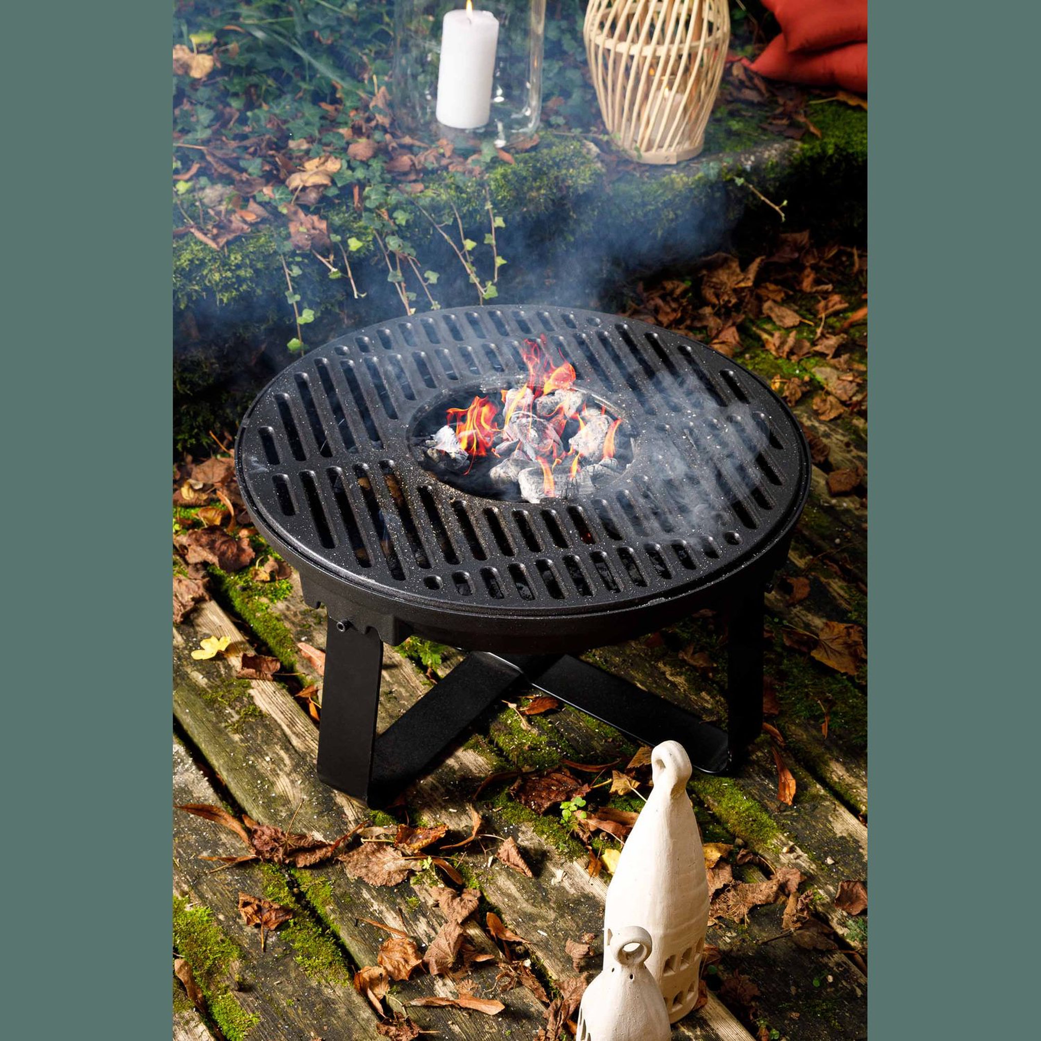 Voir la diapositive 2 : Somagic Brasero en fonte D 52cm