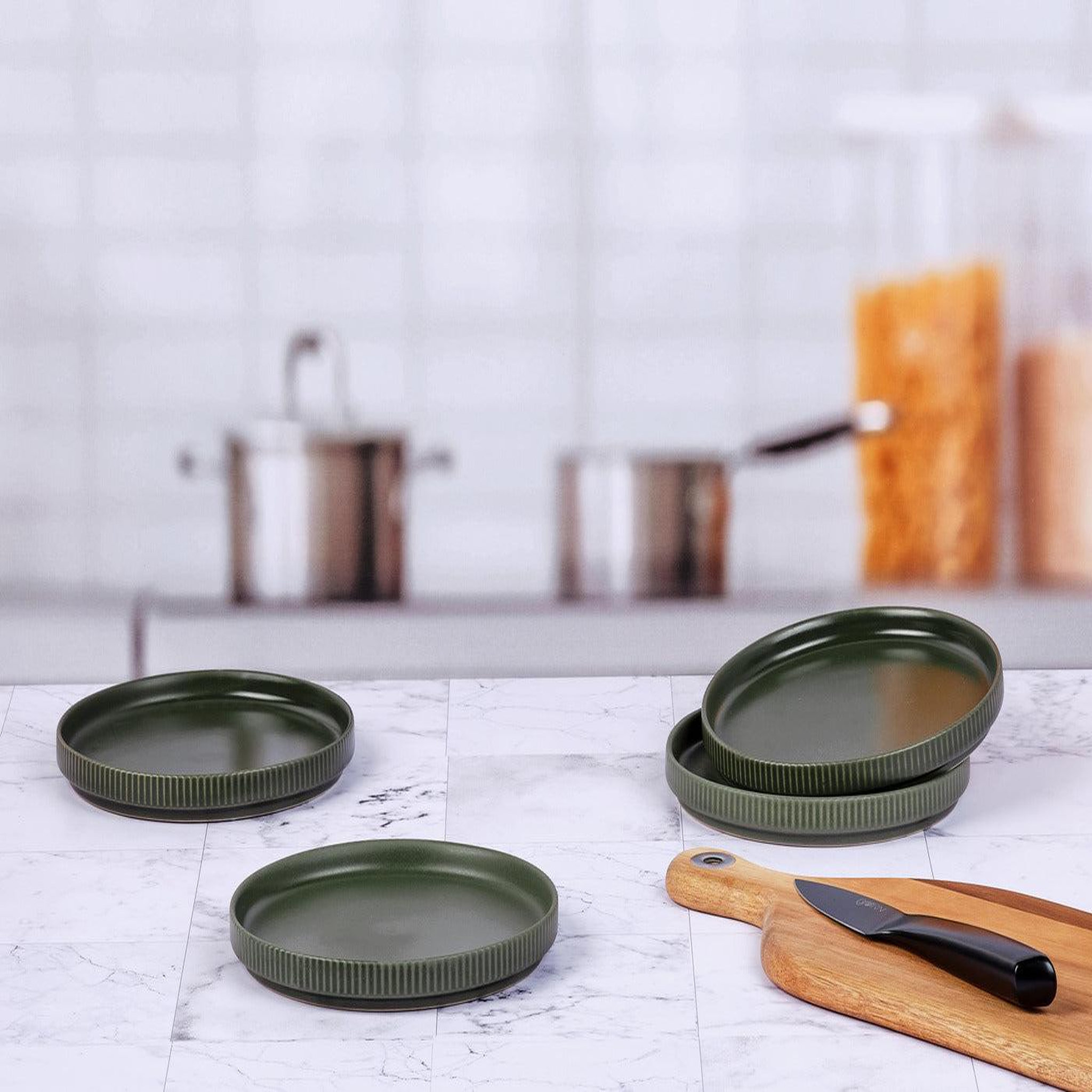 Voir la diapositive 2 : BJORN Assiette scandi ø16,5cm - 4 pièces - olive
