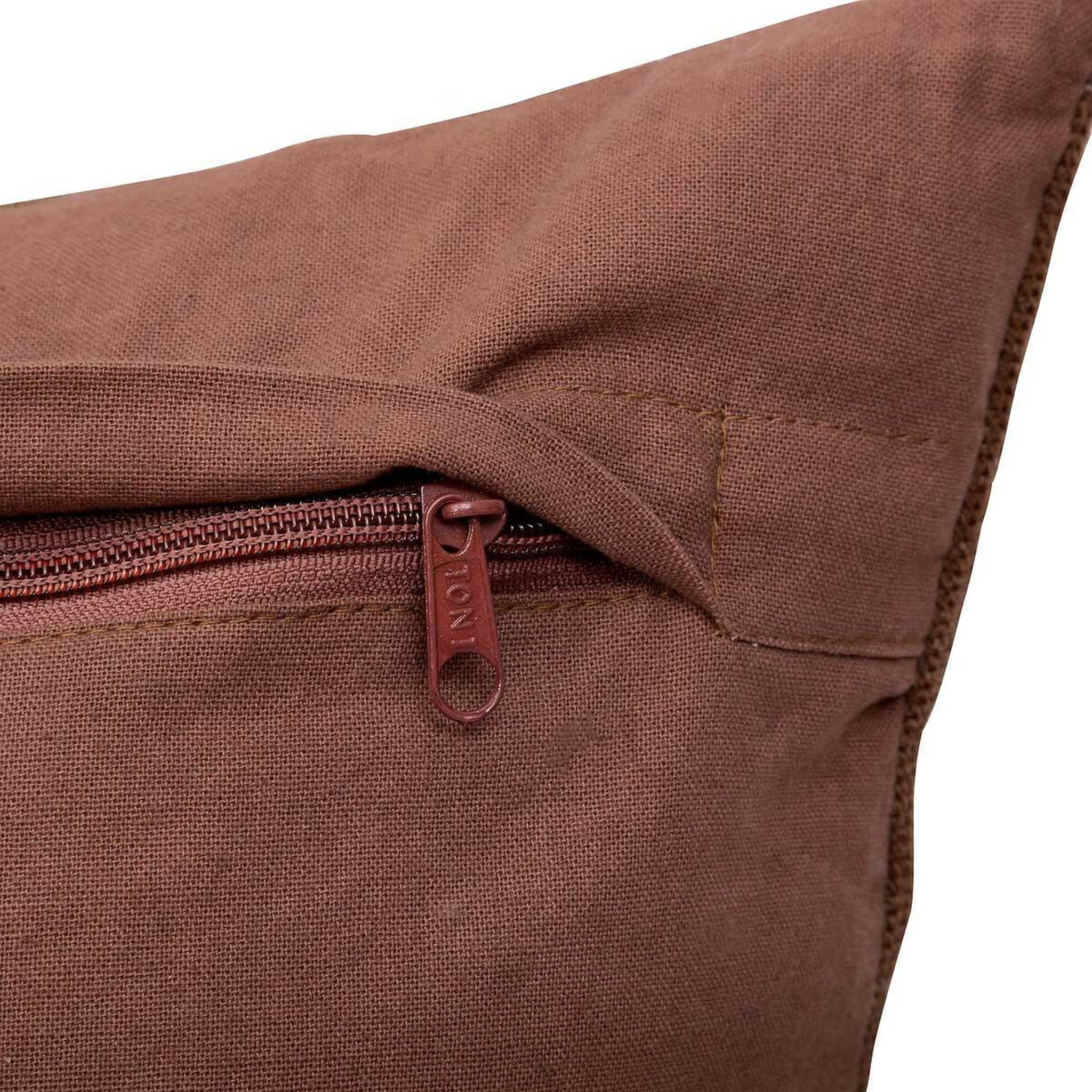 Voir la diapositive 3 : ATMOSPHERA Coussin déco imprimé  hary  45x45cm marron