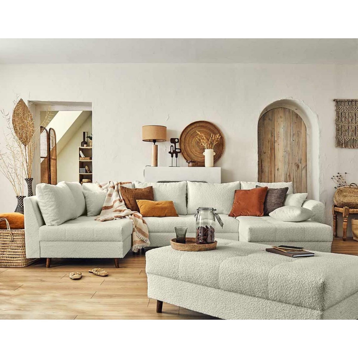 LISA DESIGN Rune - canapé panoramique d'angle gauche - 7 places - avec pouf d'appoint - en tissu bouclette