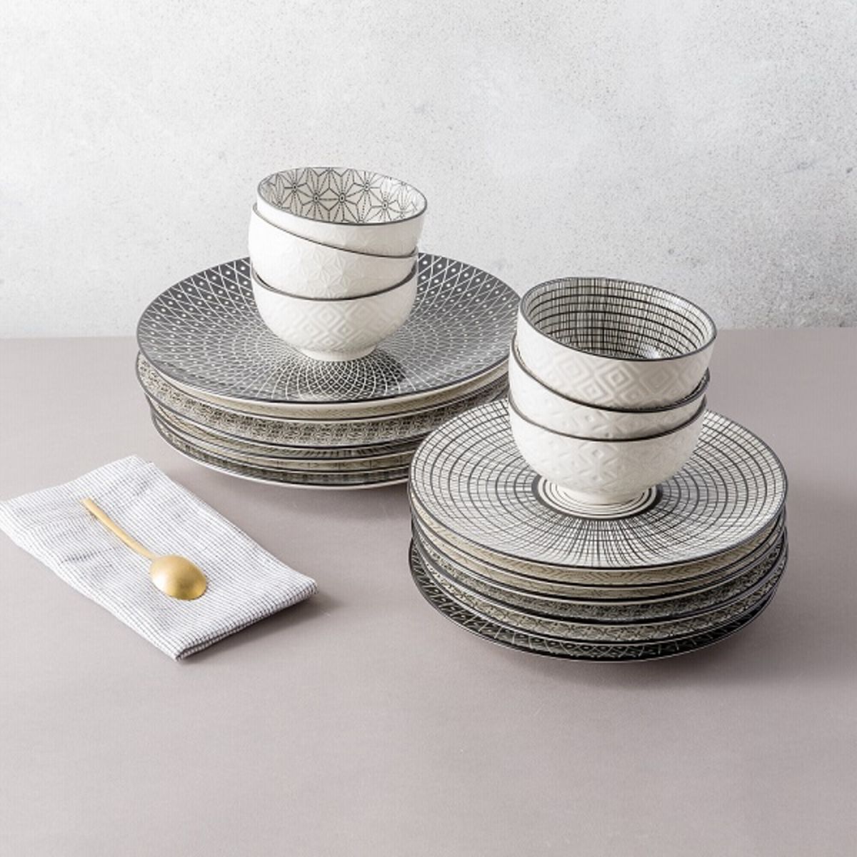 ARD TIME Service d'assiettes 18 pièces KOMAE porcelaine