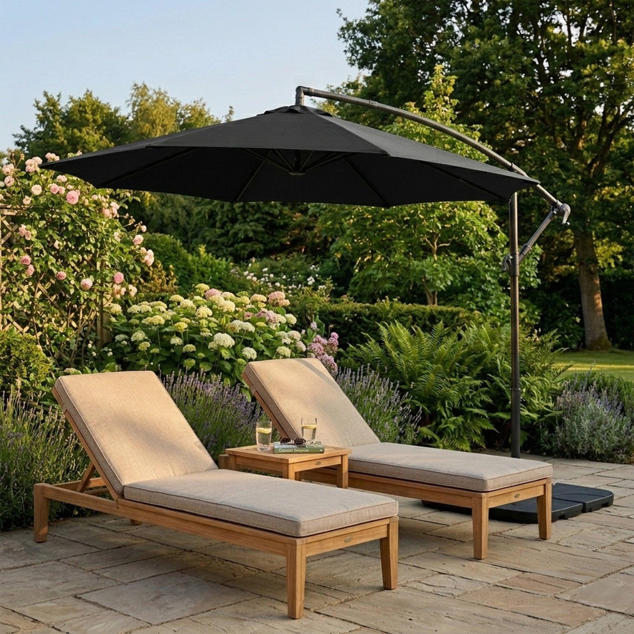 Voir la diapositive 4 : Monster Parasol Banane à Mât Déporté 3 m & Pied Carré