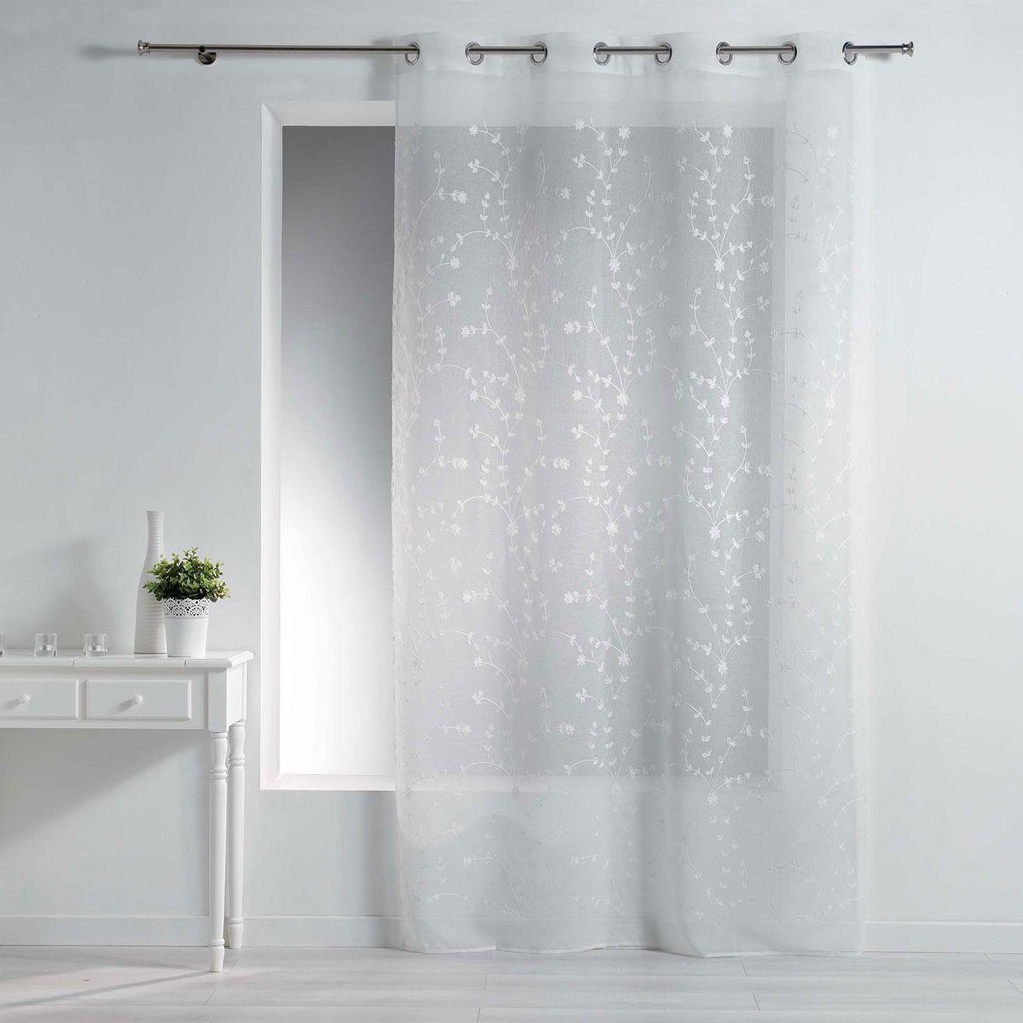 Douceur d'Intérieur Rideau voilage à œillets  petite fleur  140x240cm blanc