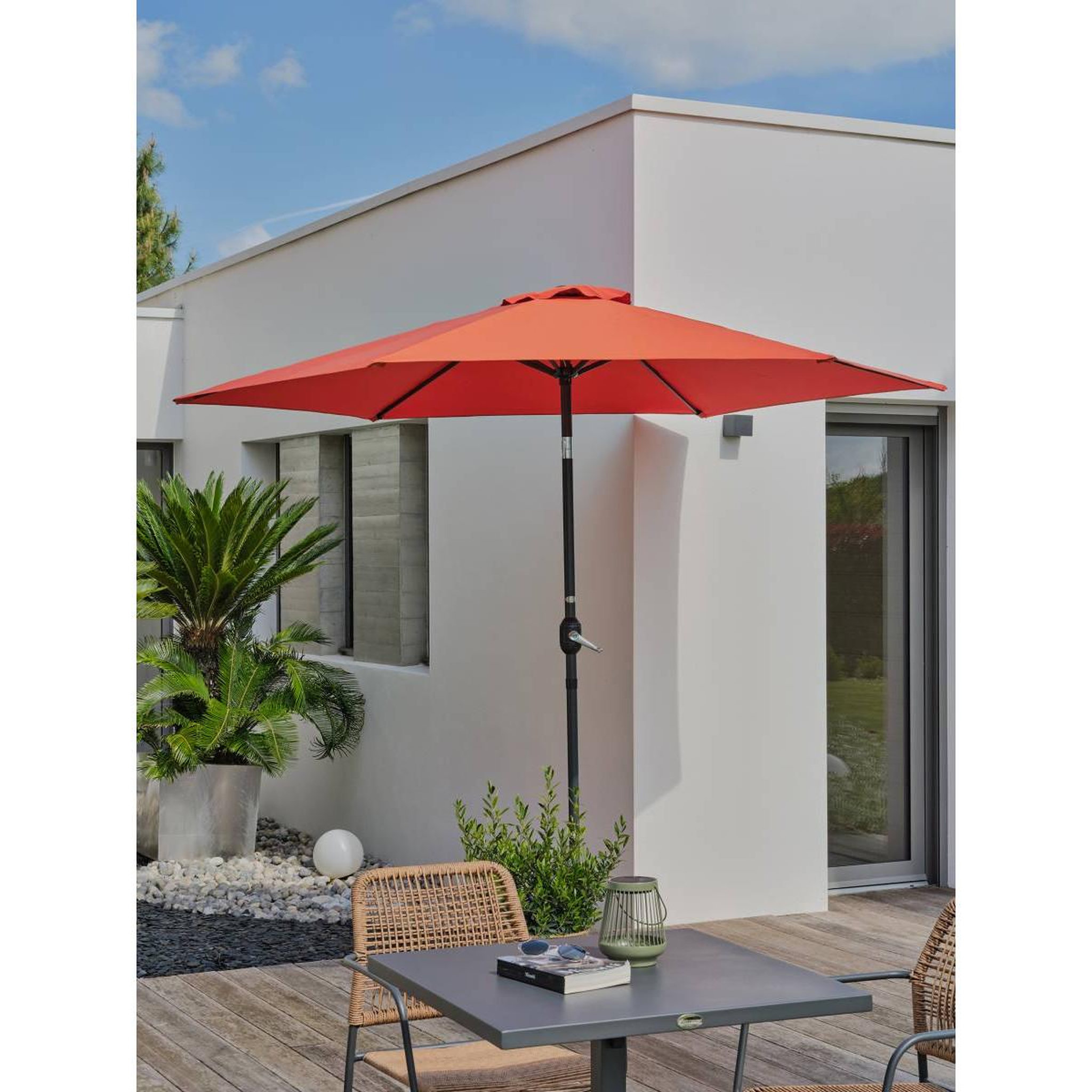 Voir la diapositive 3 : DCB GARDEN Parasol Inclinable à Manivelle  Marbella  270cm Terracotta