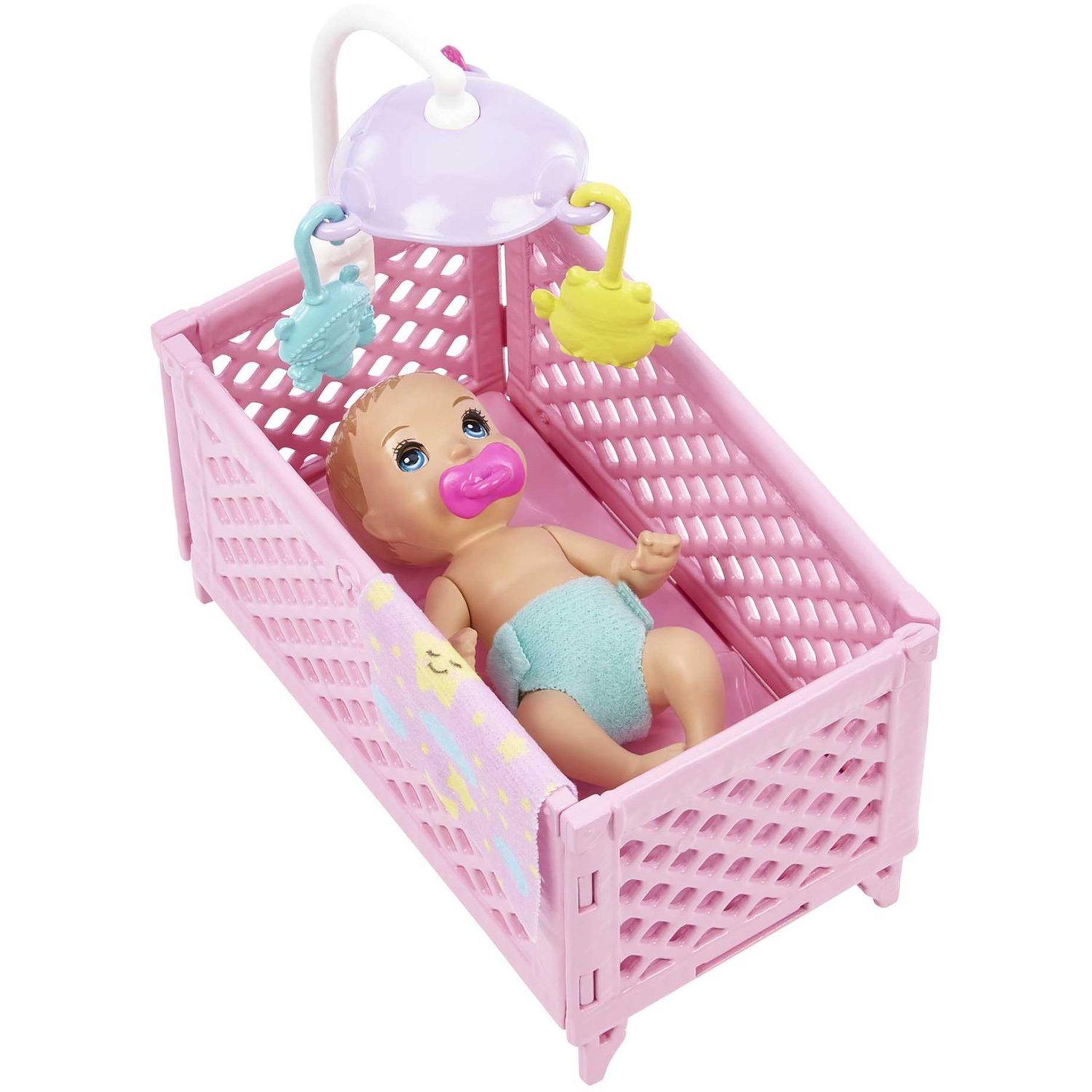 Voir la diapositive 4 : BARBIE Coffret Poupée Skipper Bébé au lit 